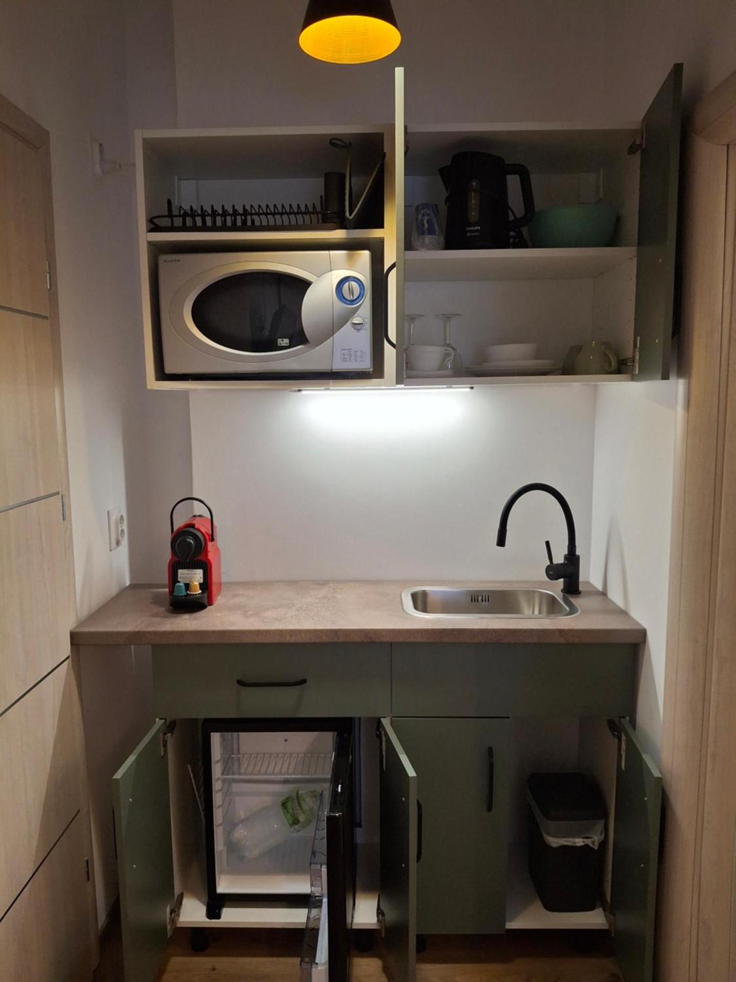 Clar Studio Residence