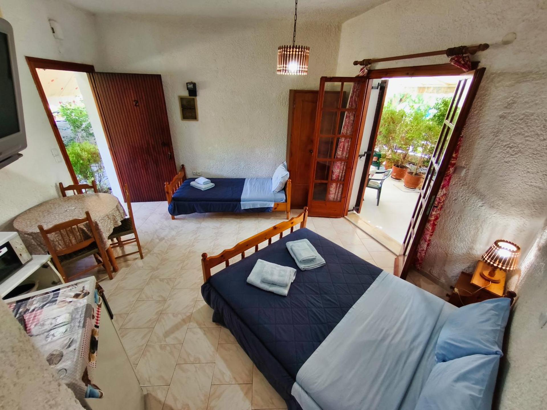 Akrata Golden Beach House