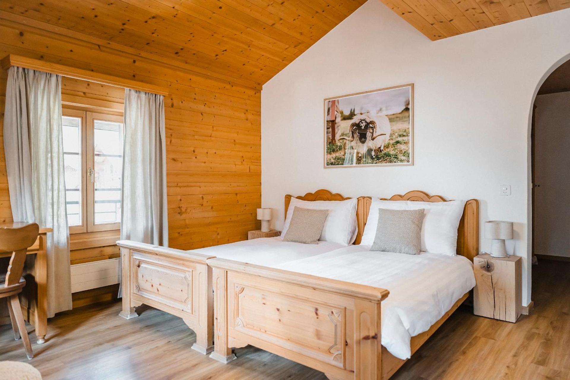 Hôtel de Commune - Rougemont