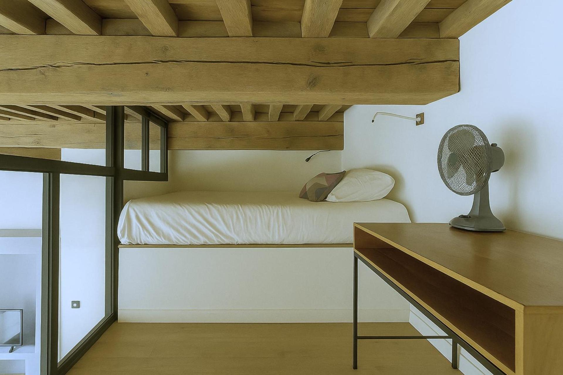 Authentic charm Quartier Burdeau Lyon 1st