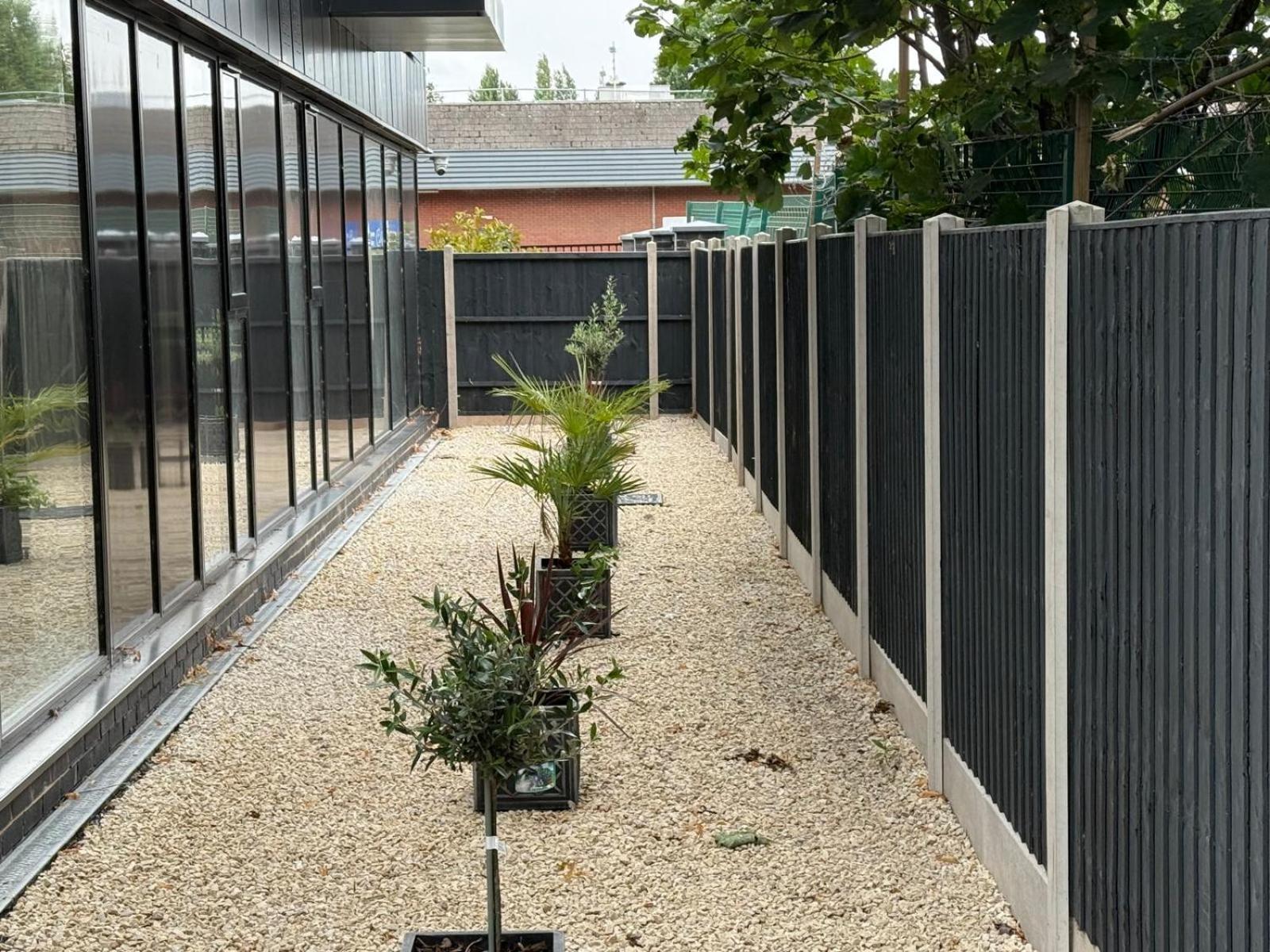 Quality City Green Luxury Apts Close to NEC & Airport