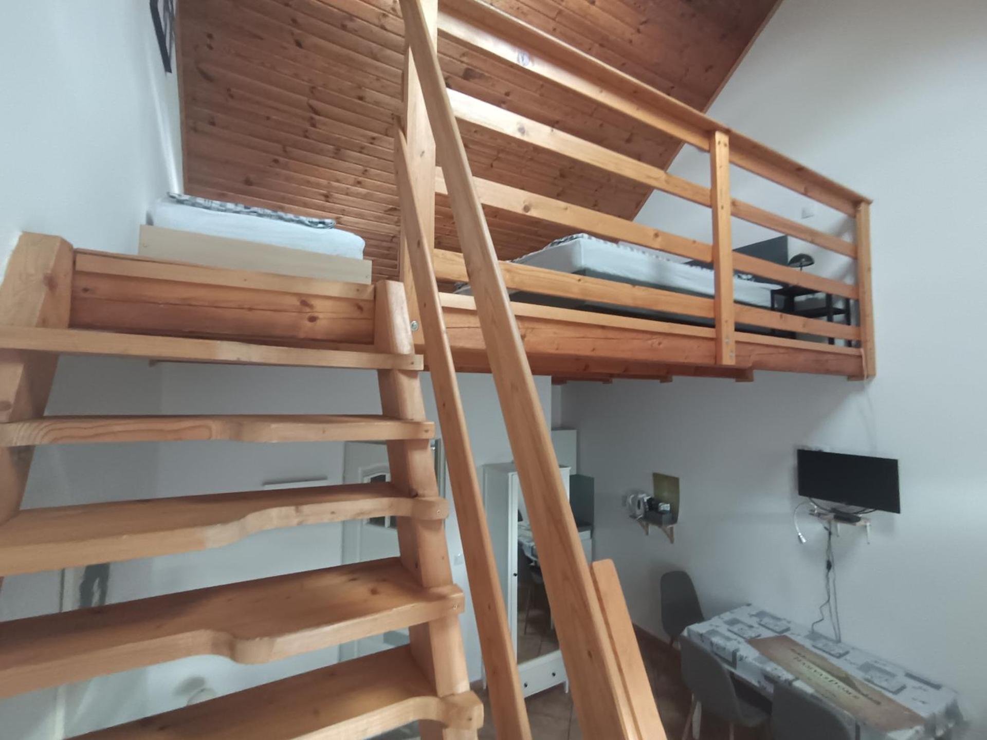 HamvasDomb Vendégház