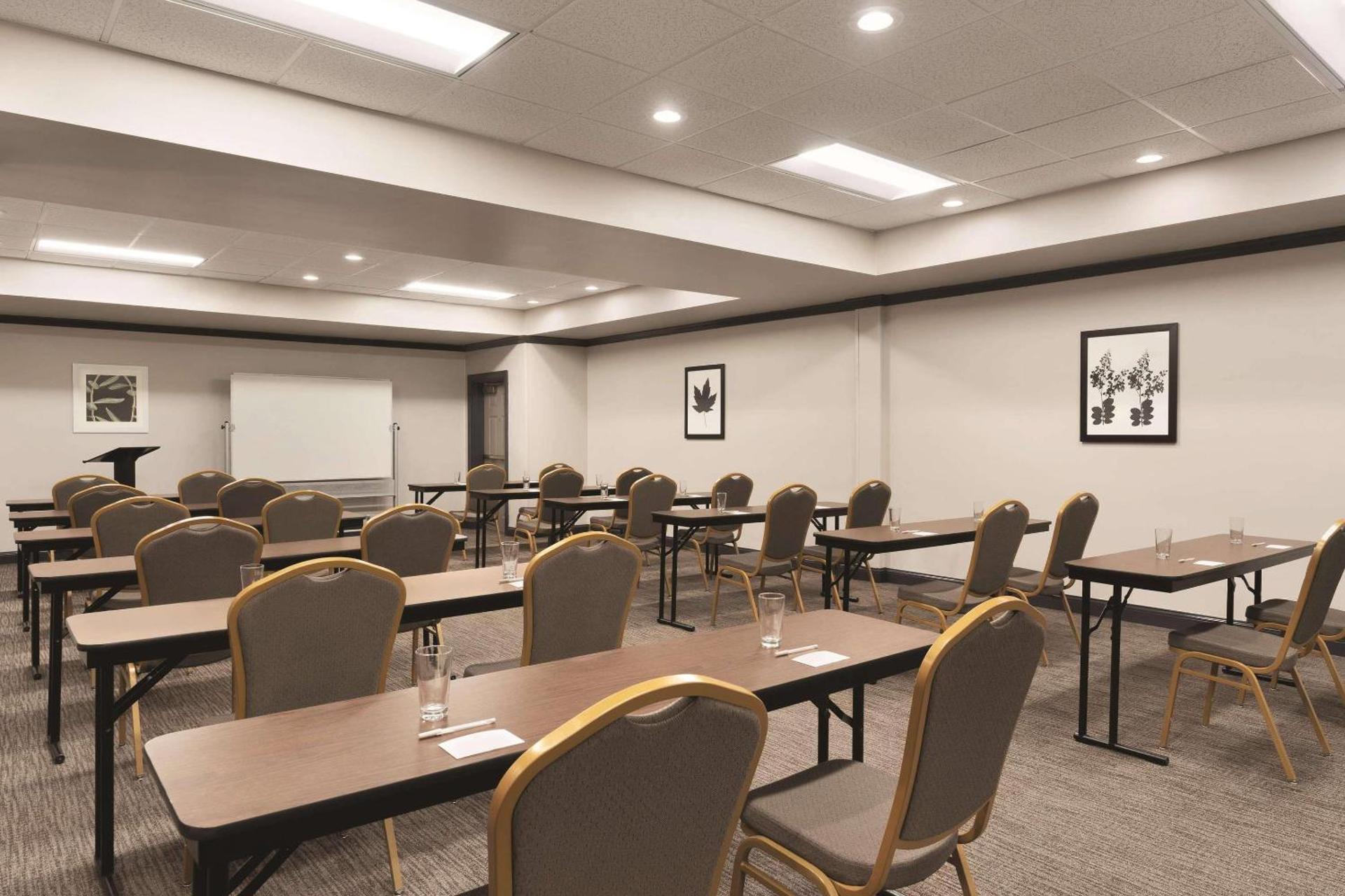 Meeting/conference room