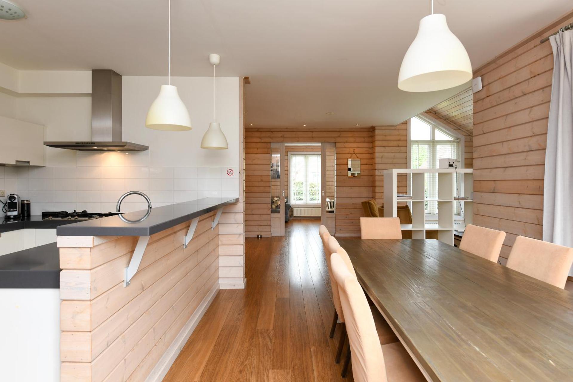 The Black House - Luxurious Holiday Villa Zeewolde