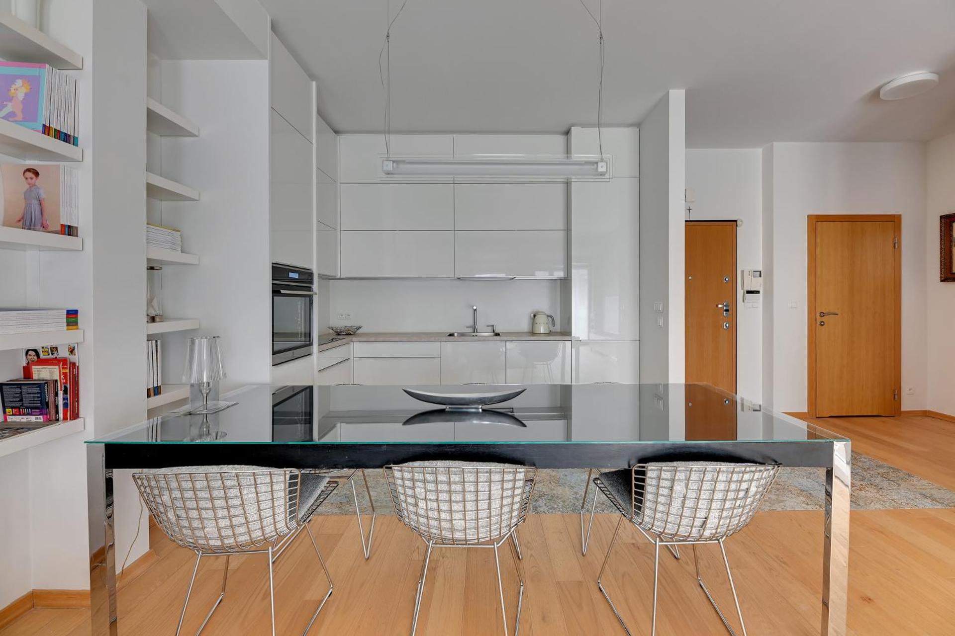 MYE Apartments - Art Apartament Neptun