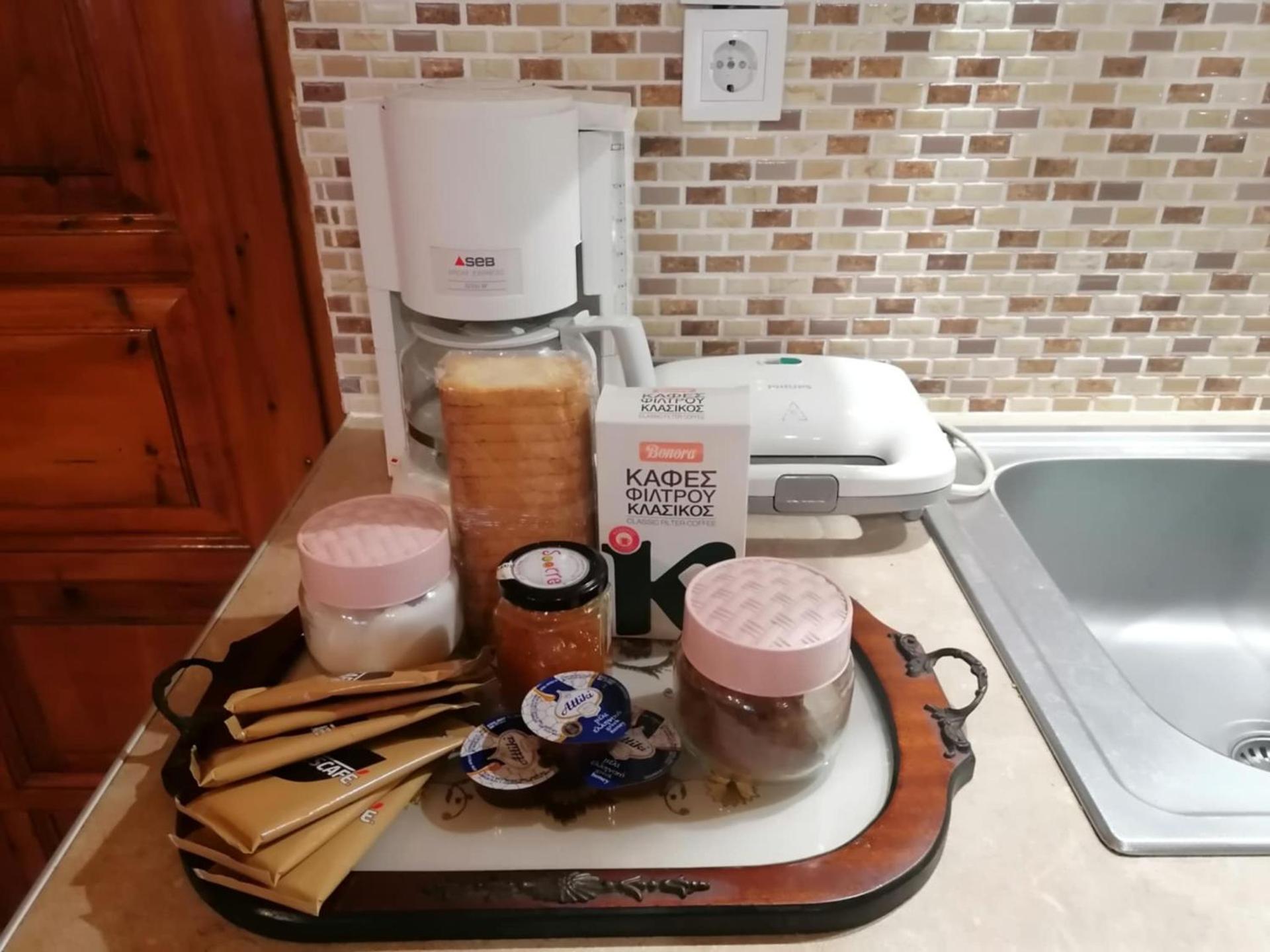 Angela's place - Stomio residence near the sea