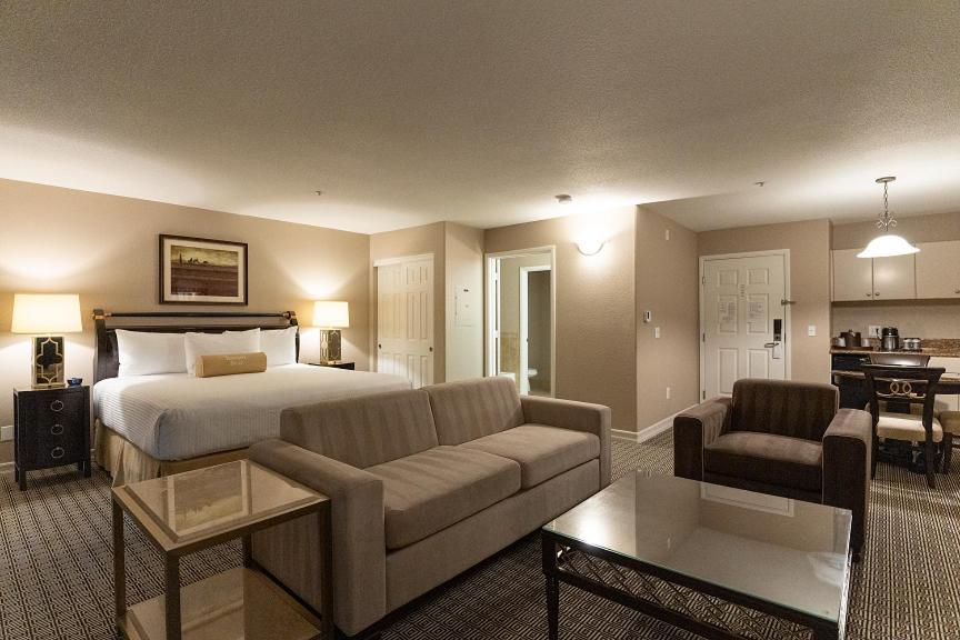 Tuscany Suites & Casino