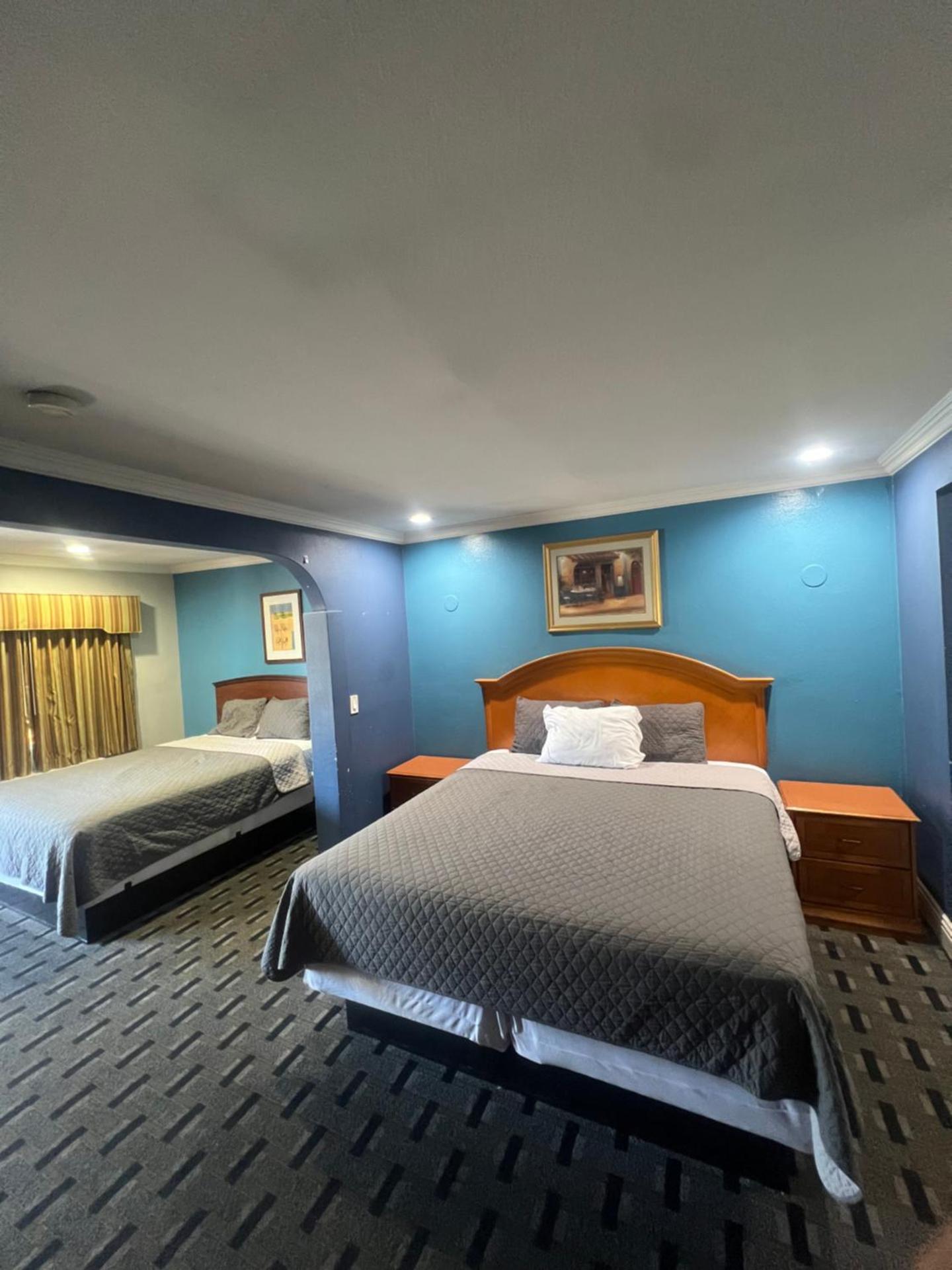 Double Room with Balcony