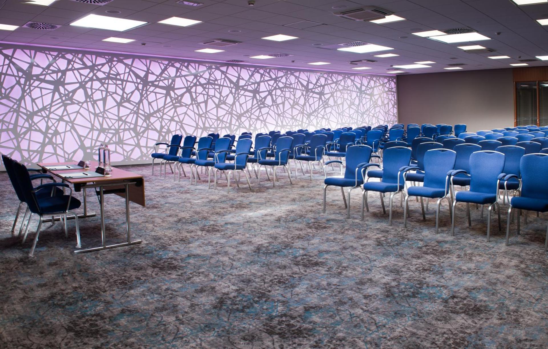 Meeting/conference room