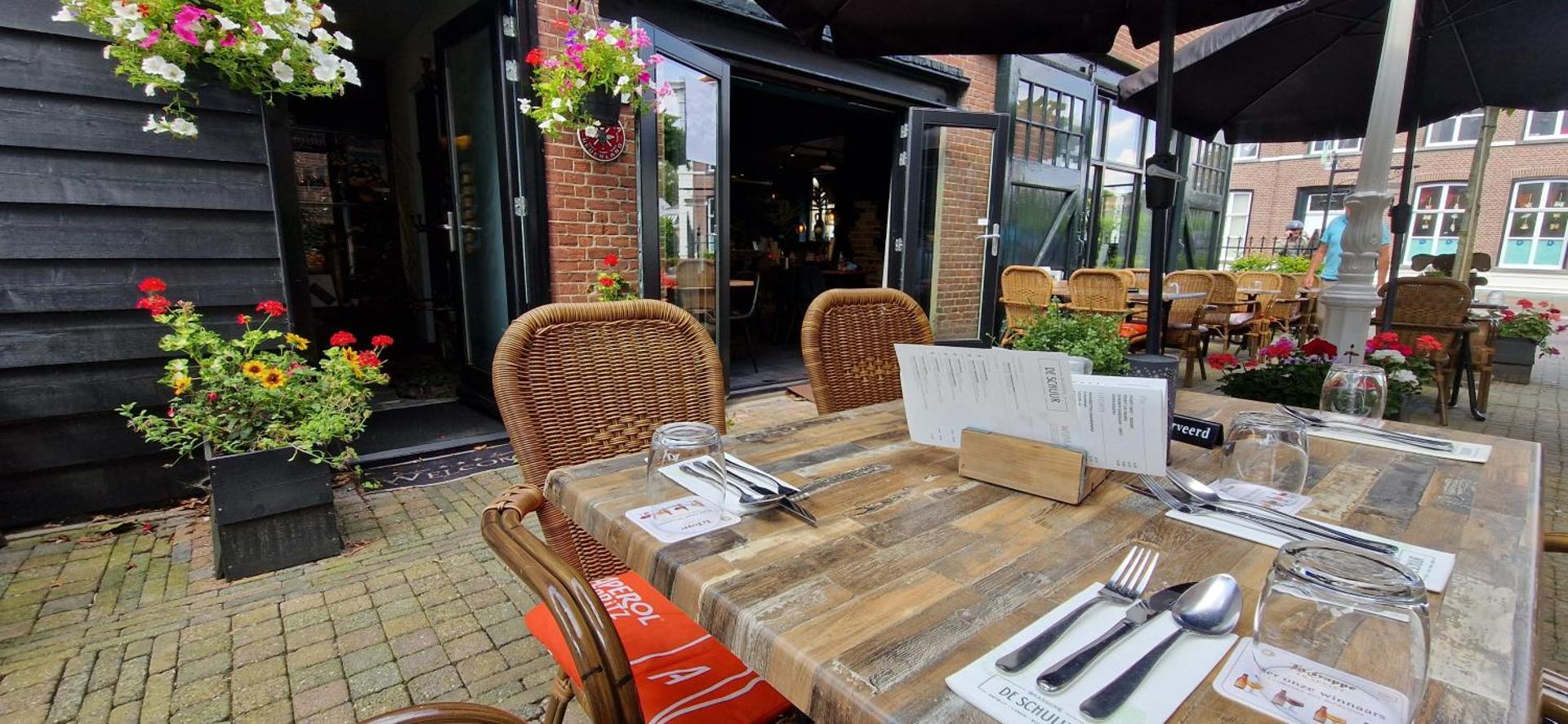 Restaurant/places to eat