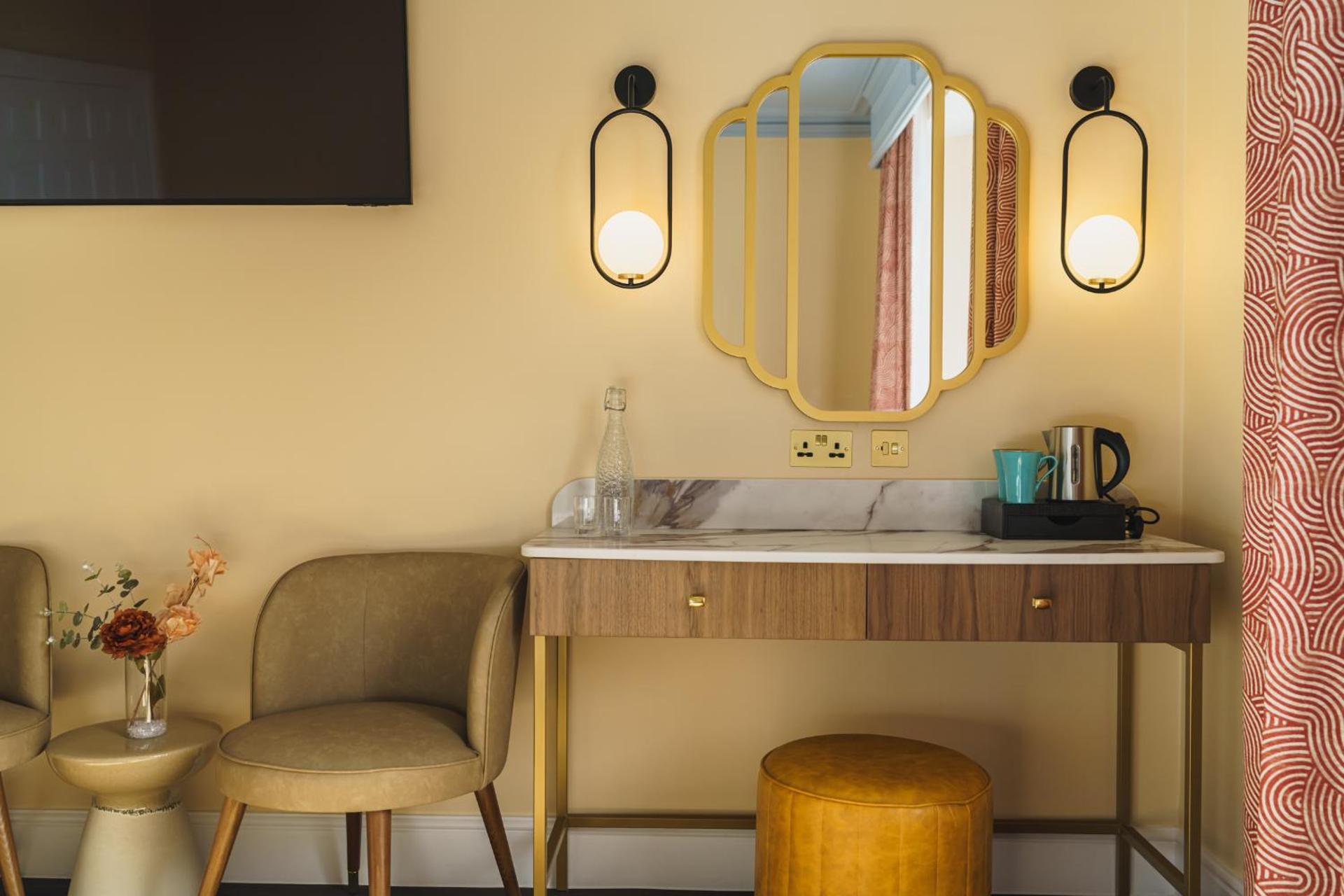 Front facing Double or Twin Room 