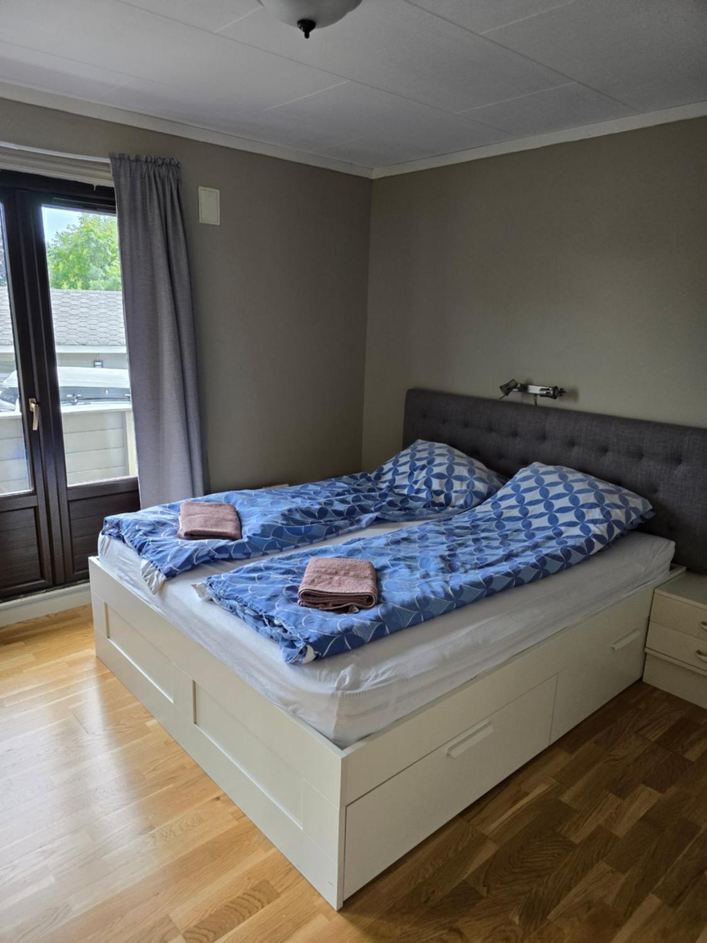 Florvåg -flott utsikt mot byen