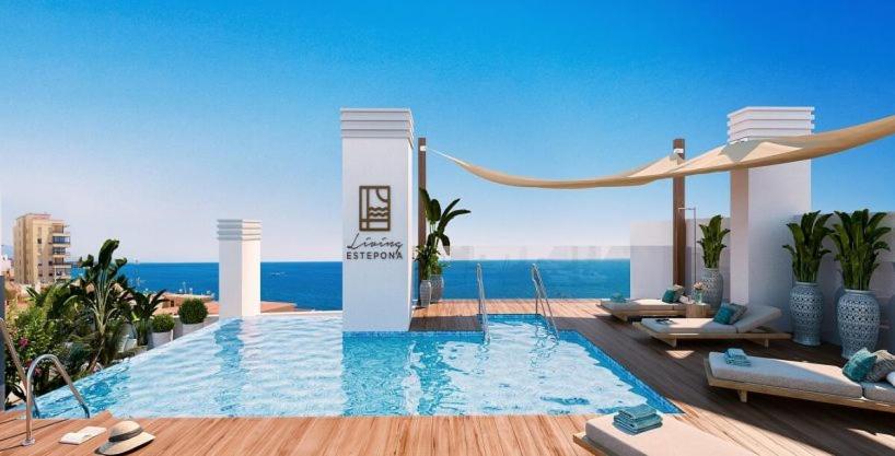 Noctua 036 Estepona playa 2