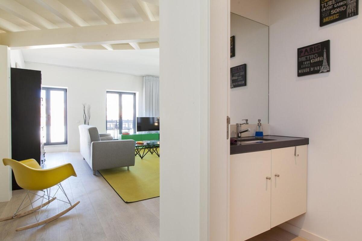 GuestReady - Central stylish home with parking