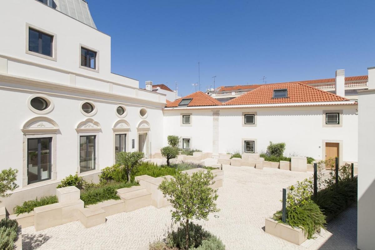 GuestReady - Central stylish home with parking