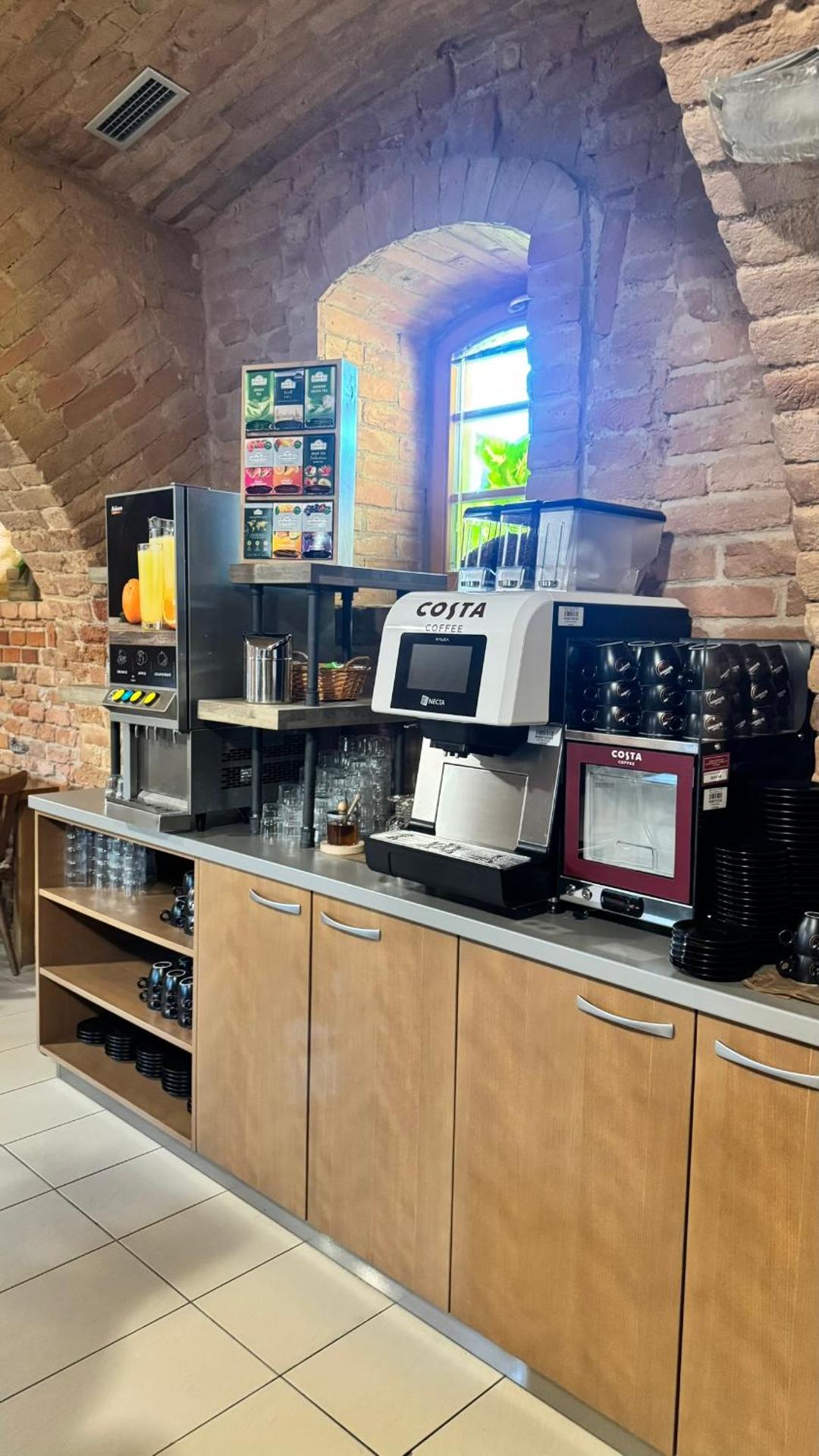 Coffee/tea facilities