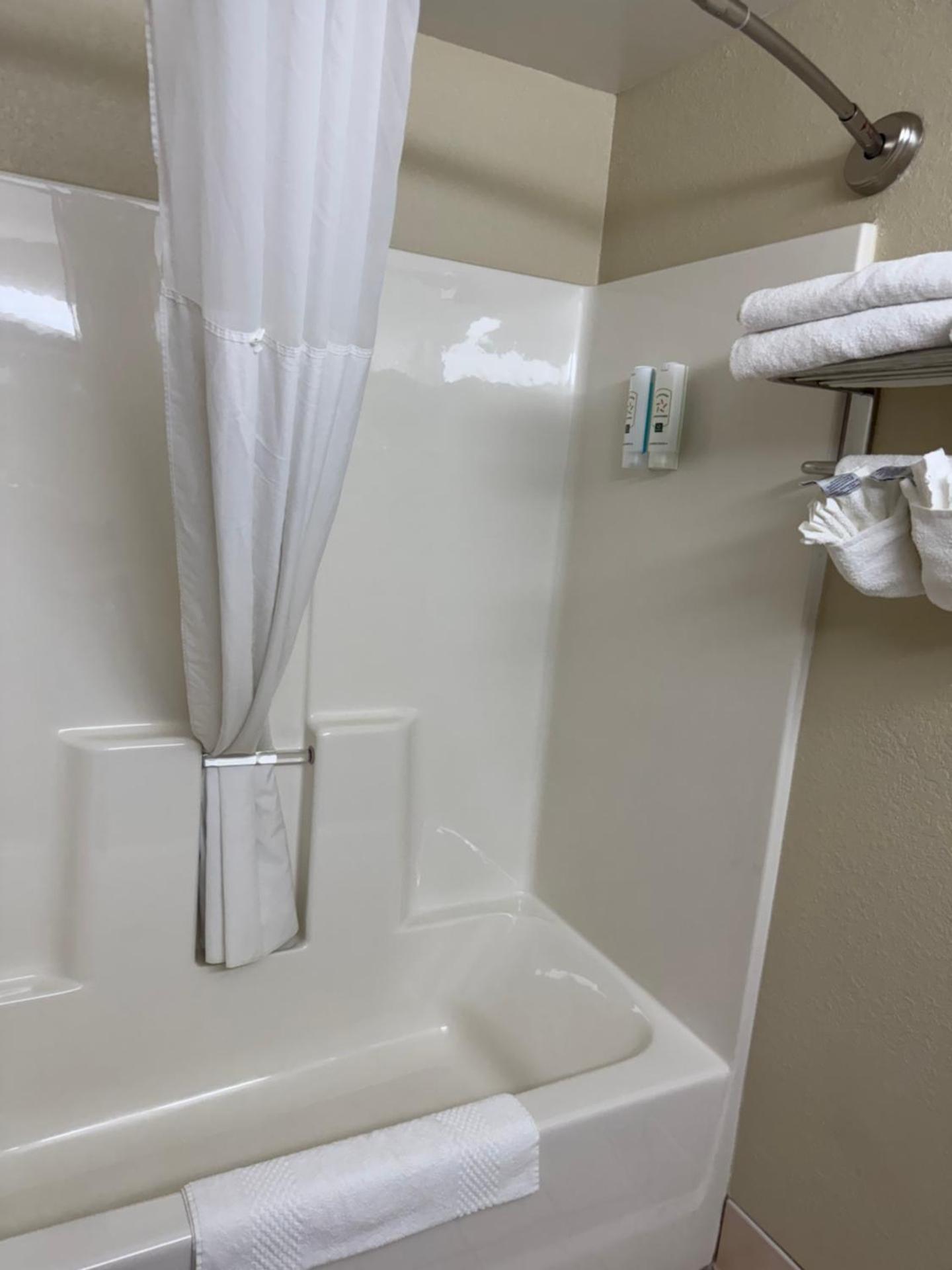 Quality Inn & Suites Middletown - Franklin