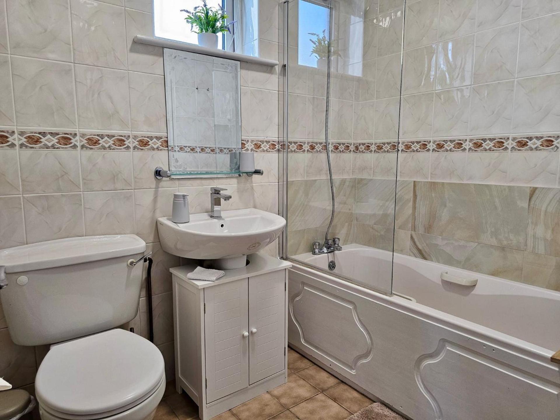 Luxury Oceanside Getaway