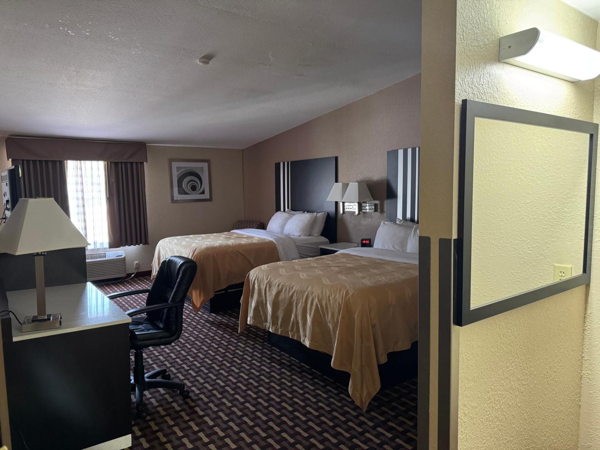 Quality Inn & Suites Middletown - Franklin
