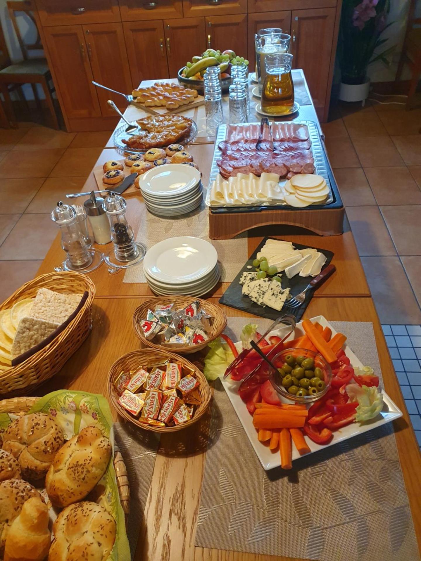 Hotelový a jezdecký areál Dvůr Krutěnice