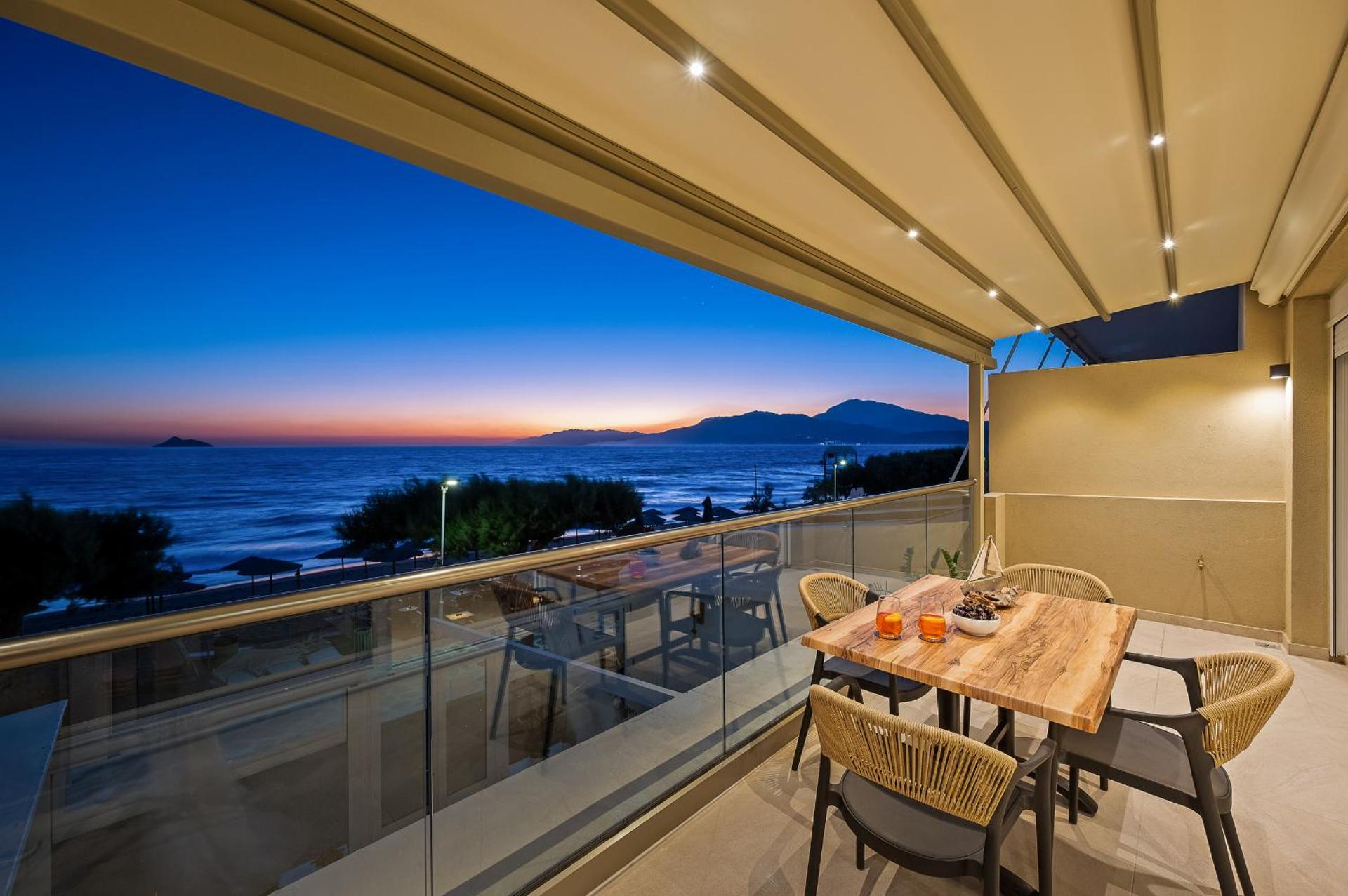 Theros Seaside Suite