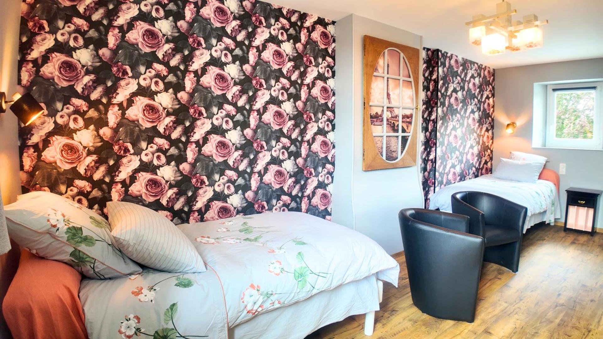 Photo of the whole room