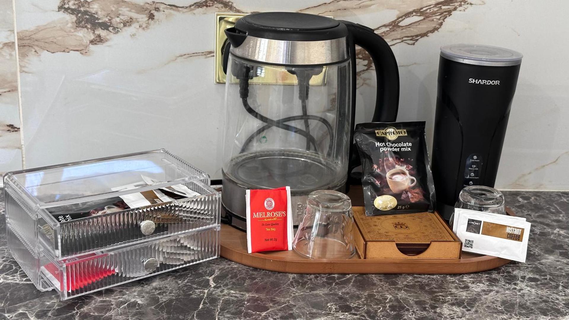 Coffee/tea facilities