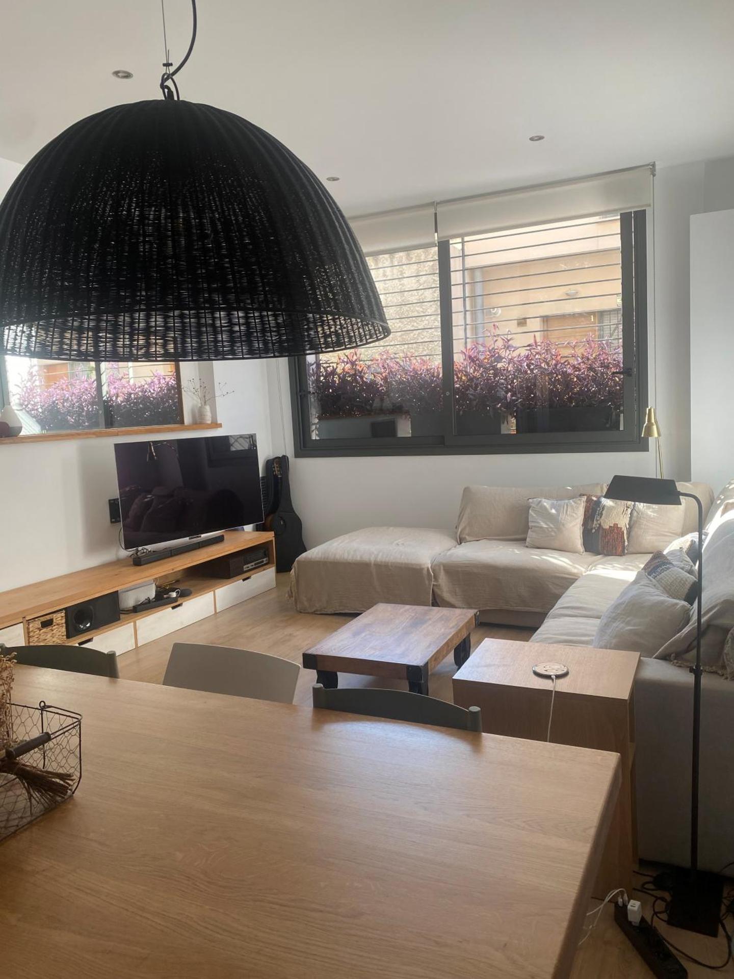 Casa grande y céntrica con piscina en zona peatonal