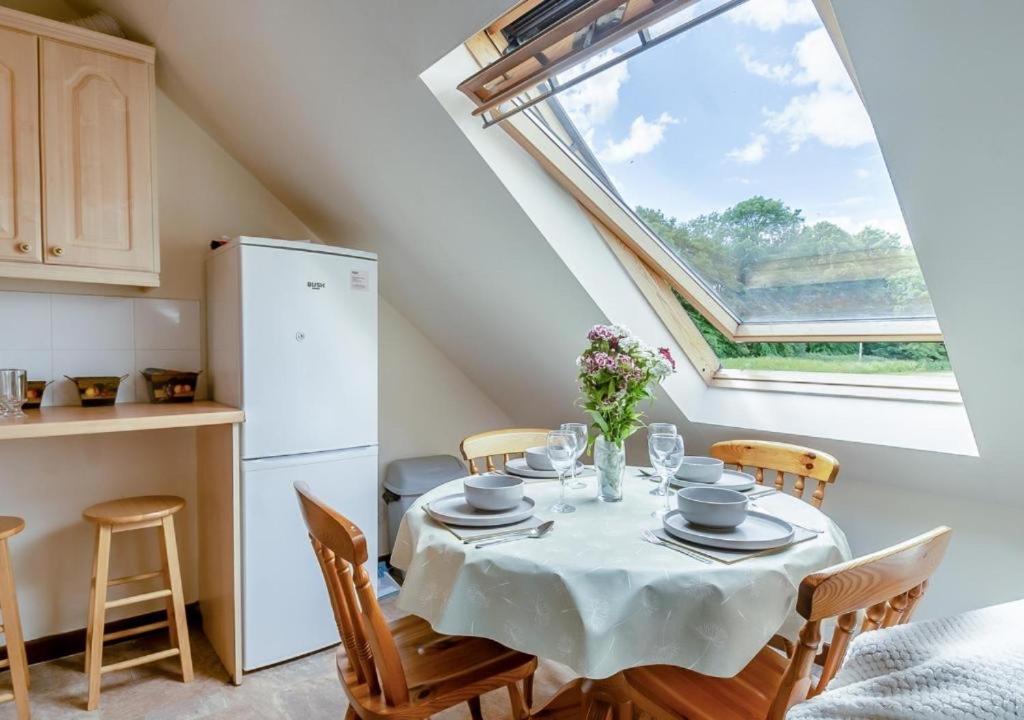 The Ducks - Gorgeous Norfolk Upside down Cottage - with Lazy Spa