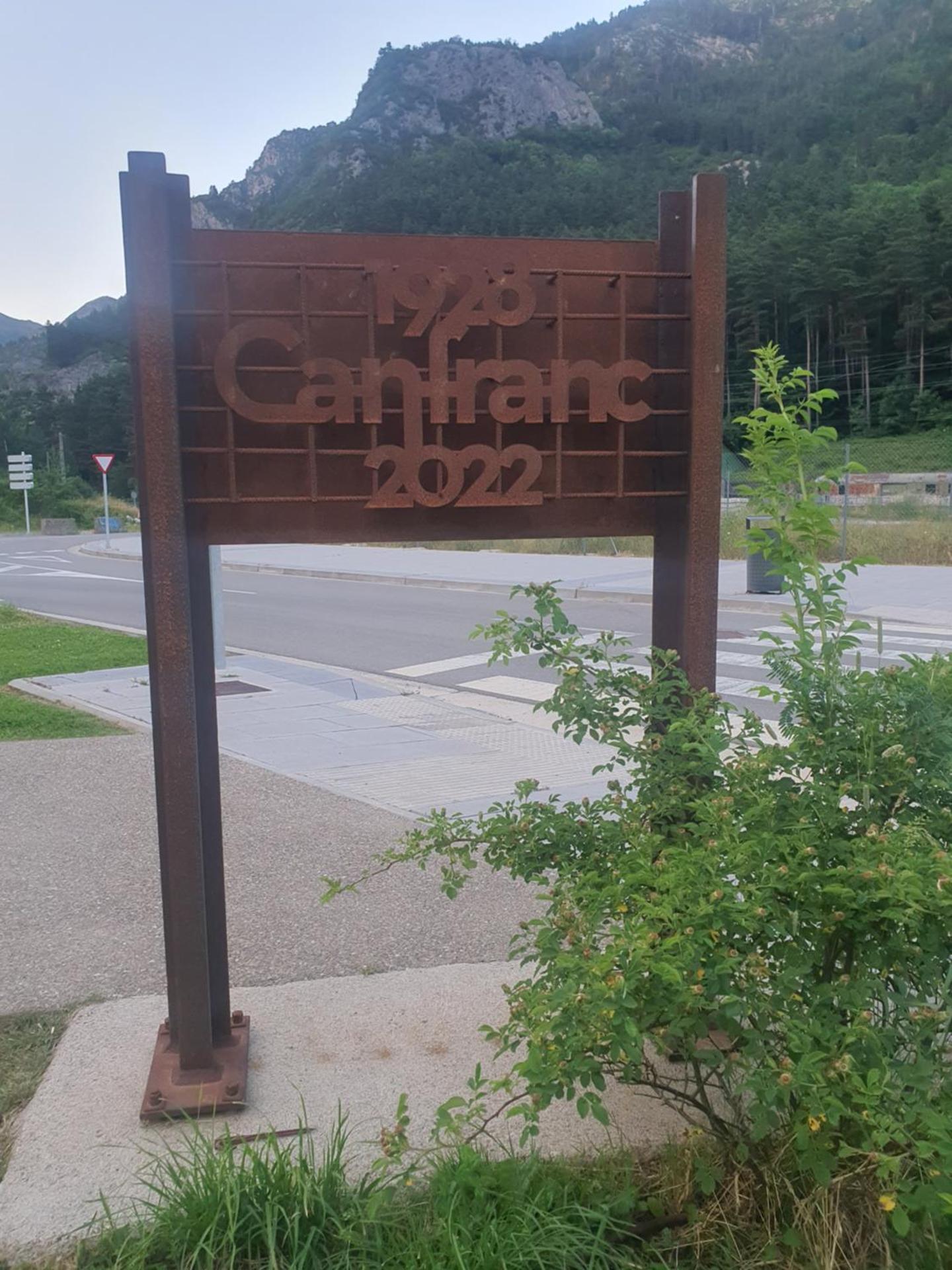 The family bienvenidos a Canfranc