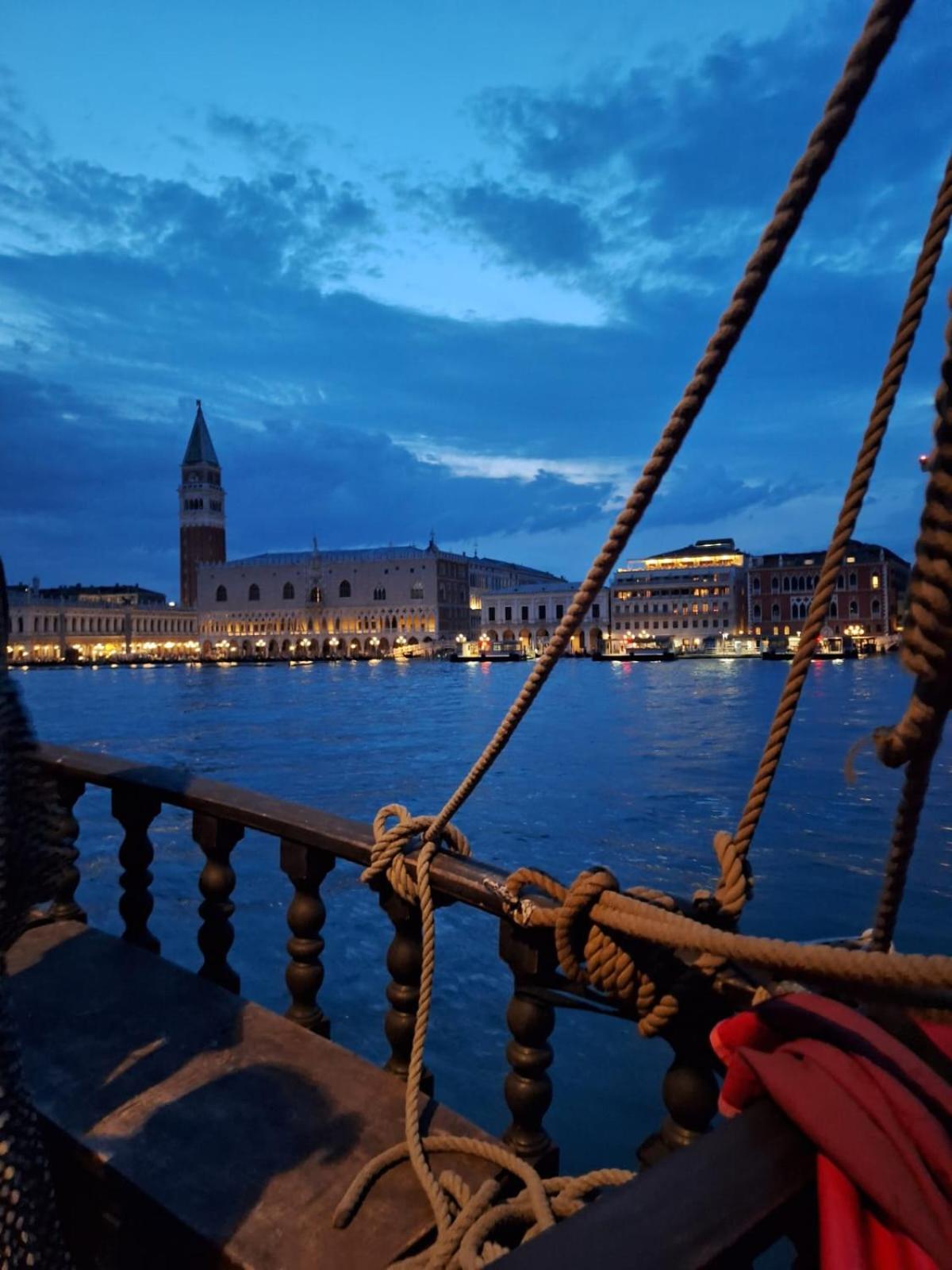 Tre Ponti Guest House Terrace