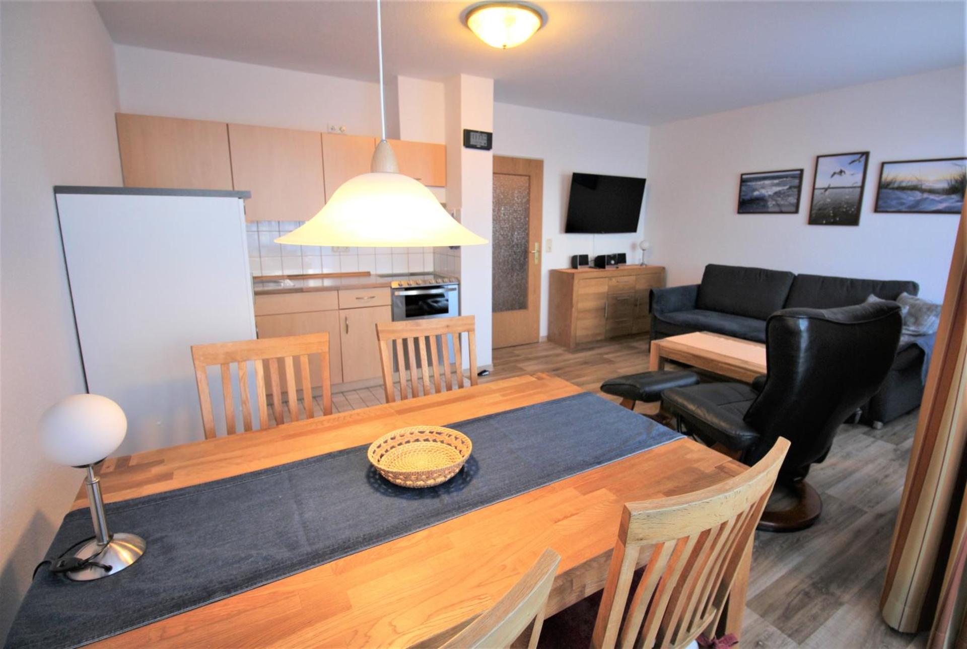 One-Bedroom Apartment with Balcony