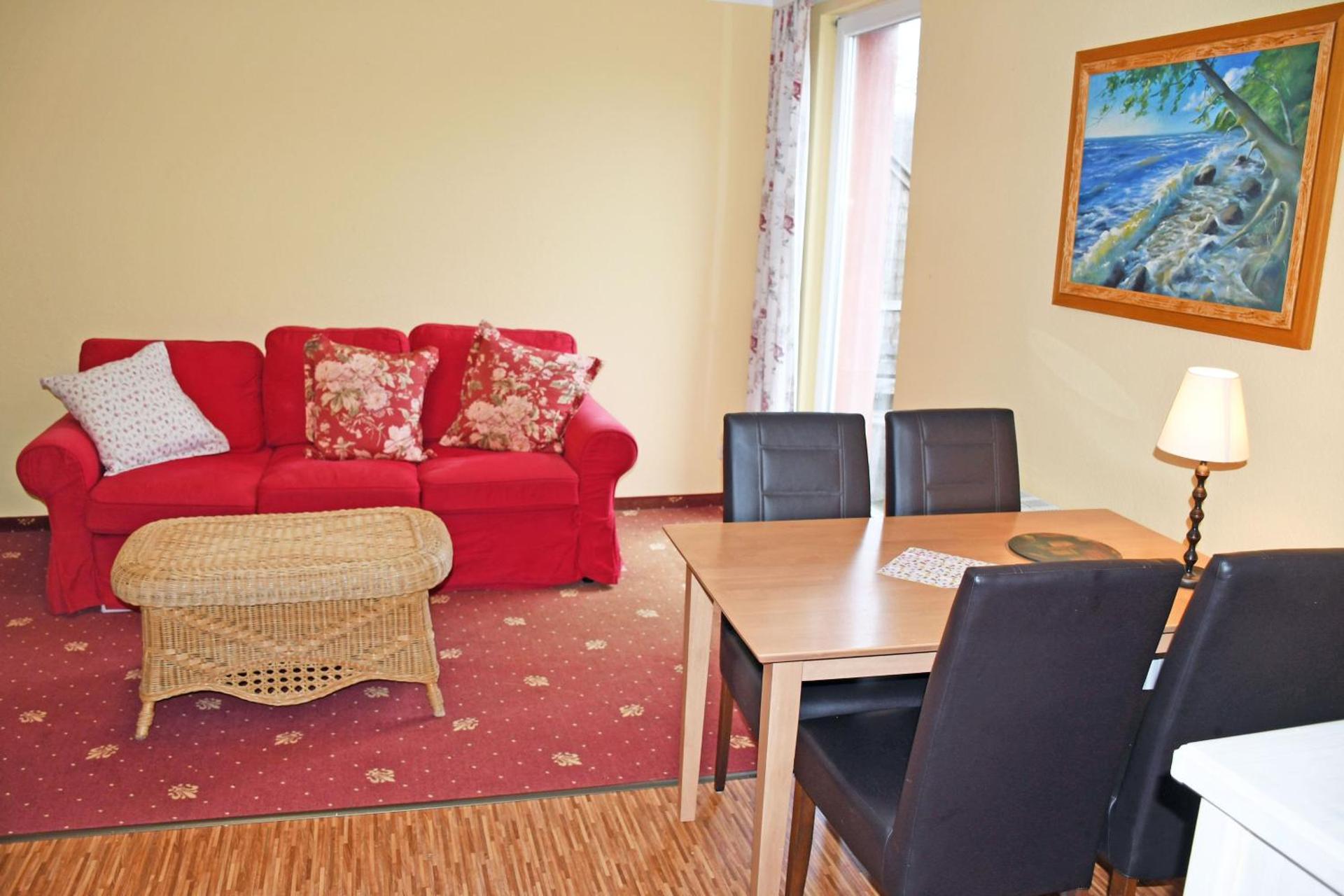 One-Bedroom Apartment with Balcony