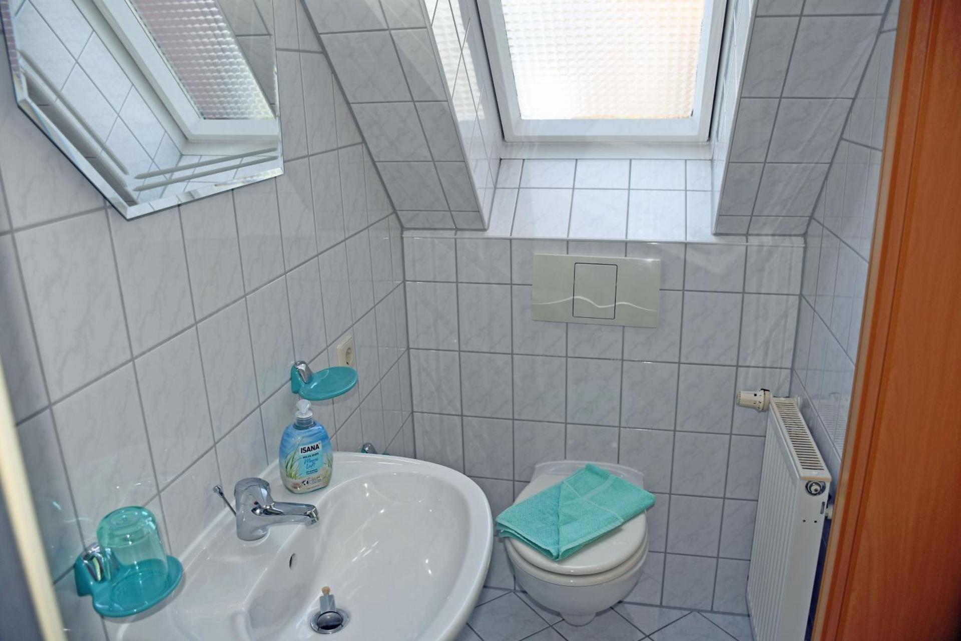 Single Room with Private Bathroom