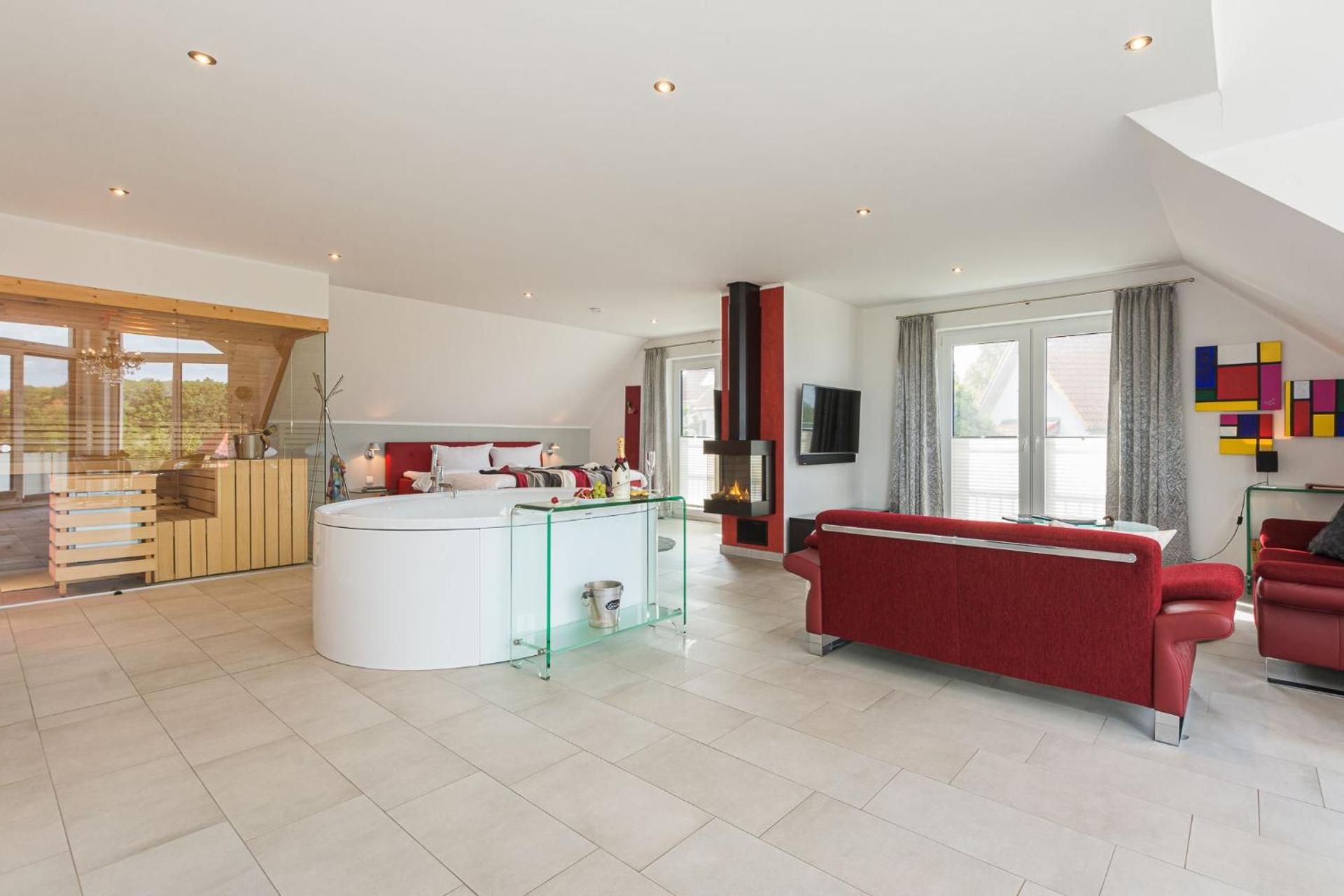 VILLA LIFESTYLE _ HONEYMOON_SUITE