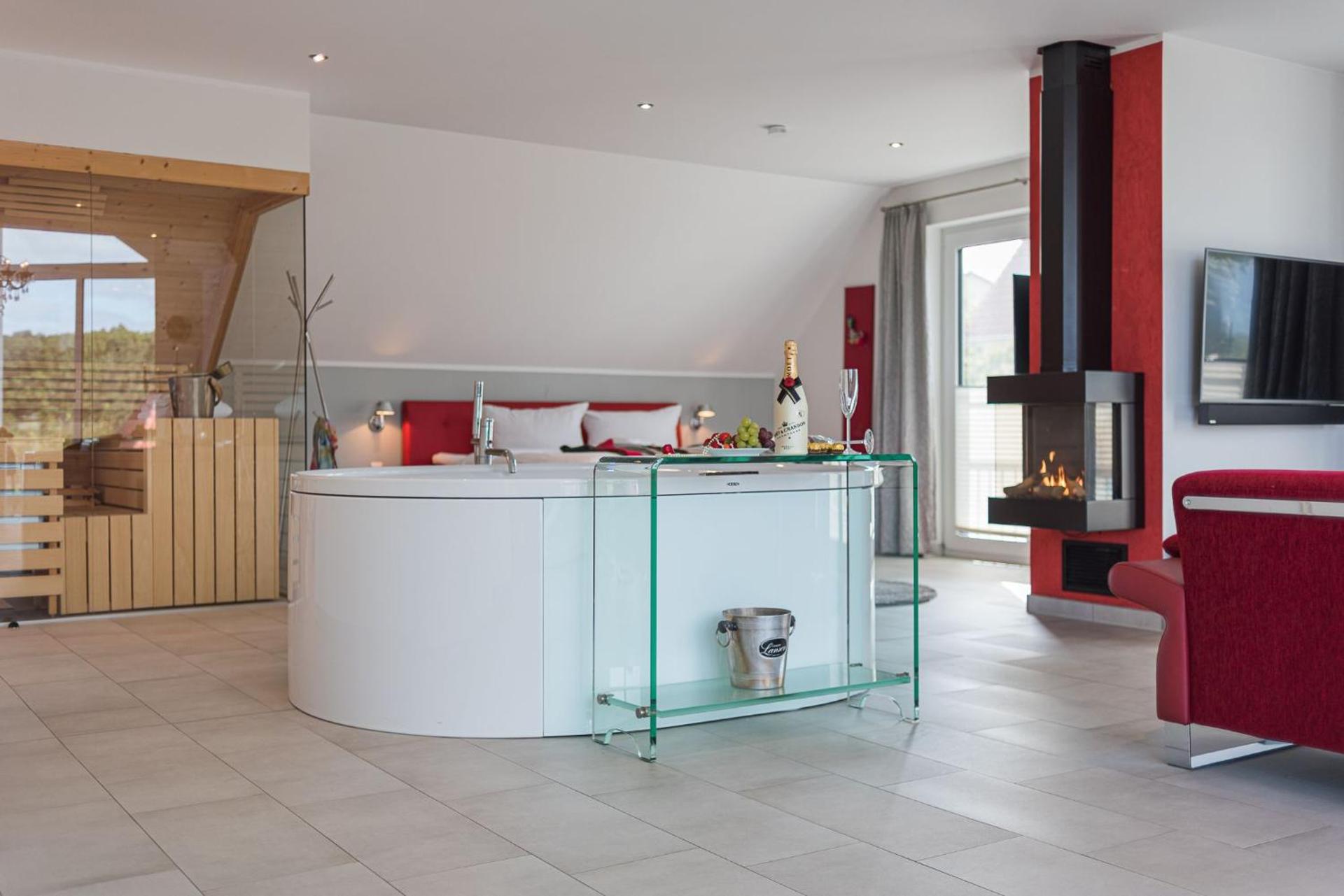 VILLA LIFESTYLE _ HONEYMOON_SUITE