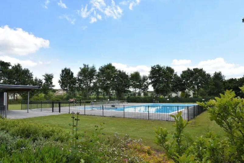 Villa BUITENLUST 40 km From Amsterdam