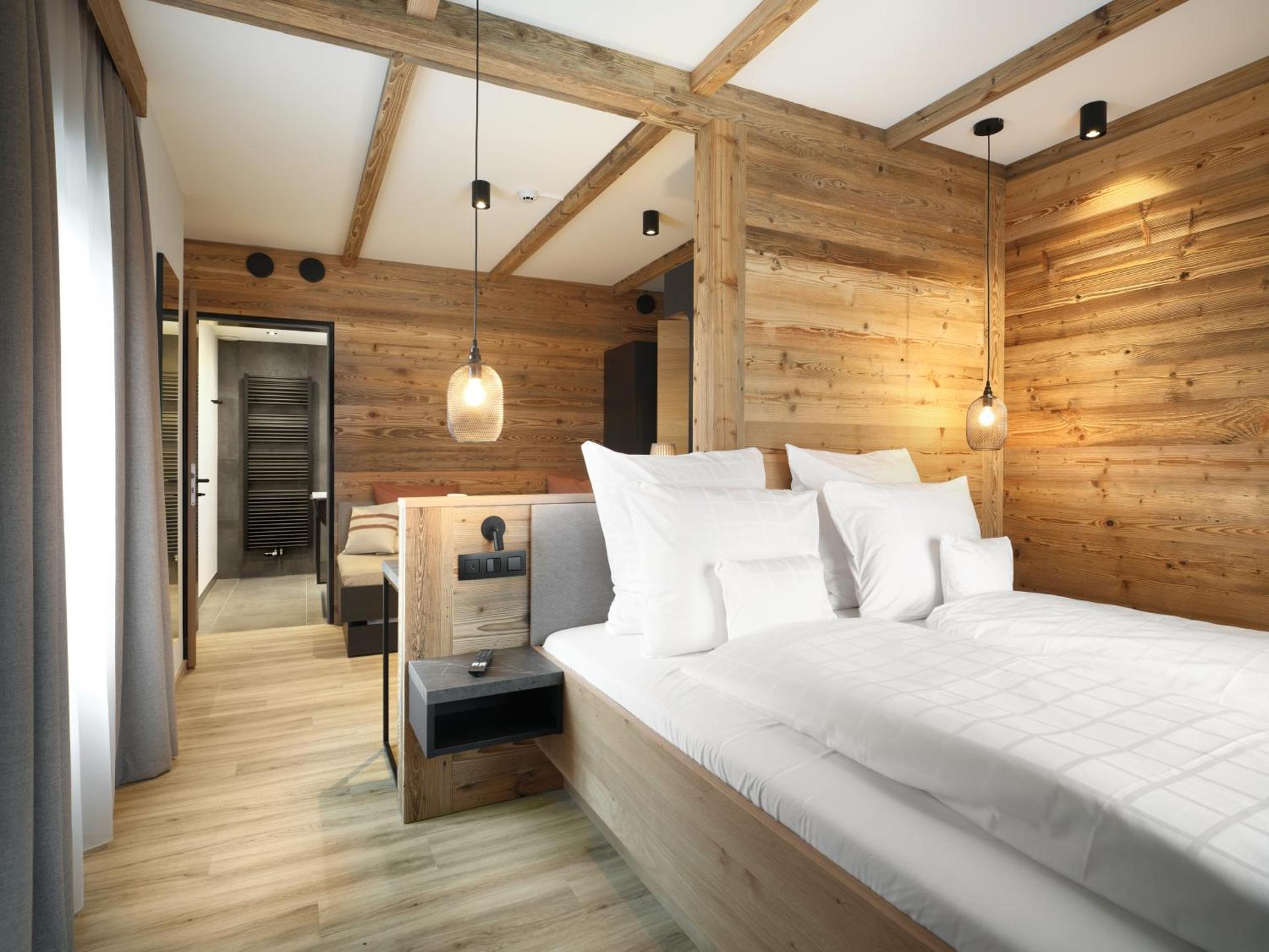 Double Room with Balcony - Annex