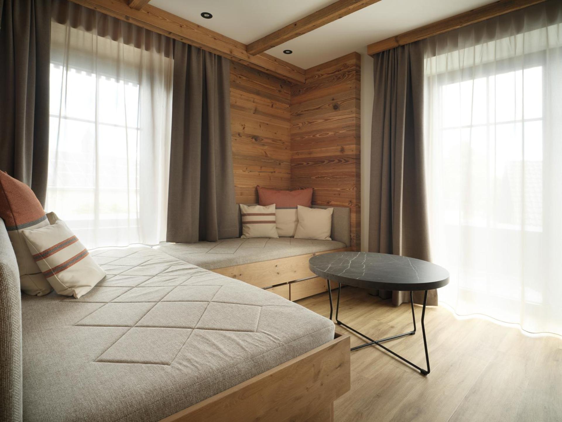 Deluxe Double Room with Balcony - Annex