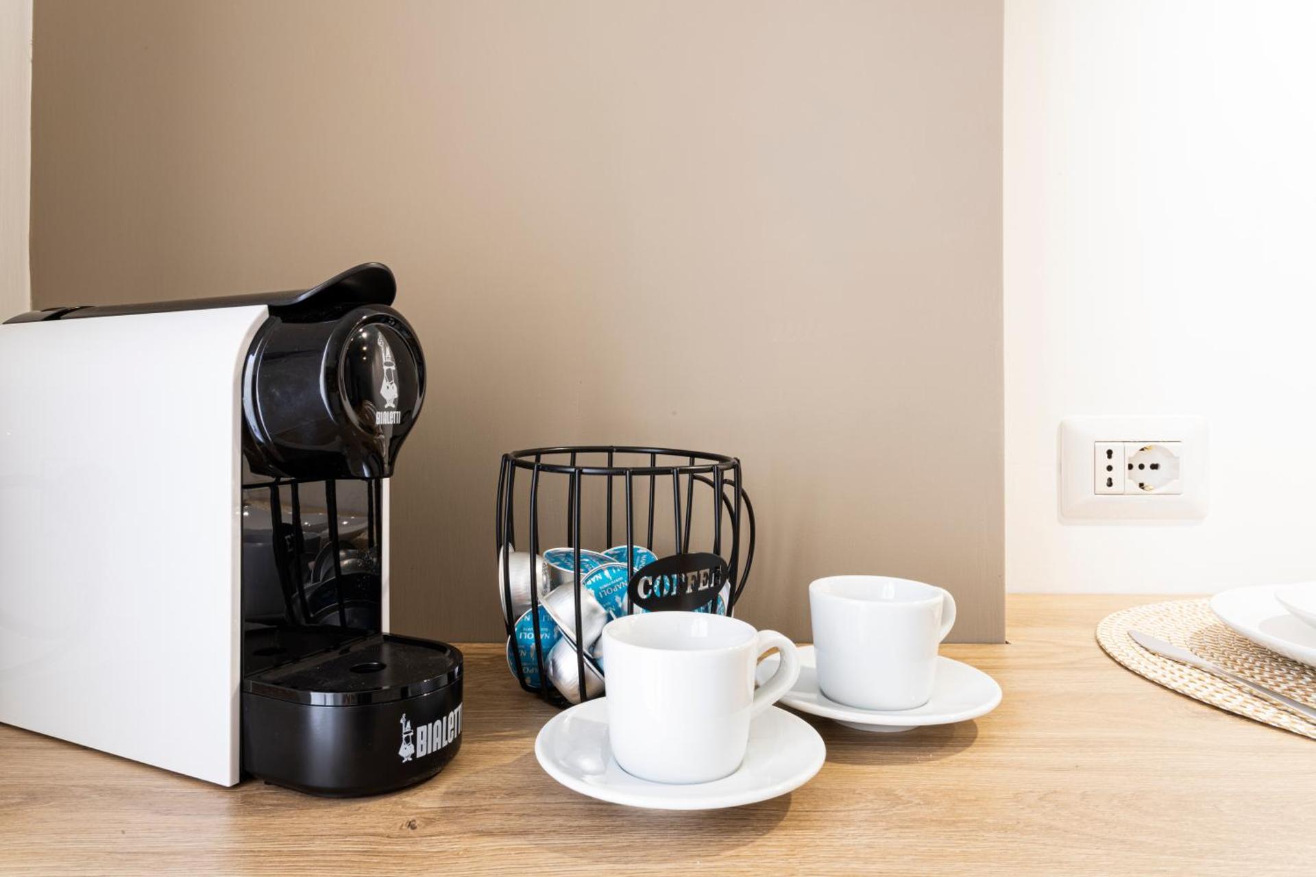 Coffee/tea facilities