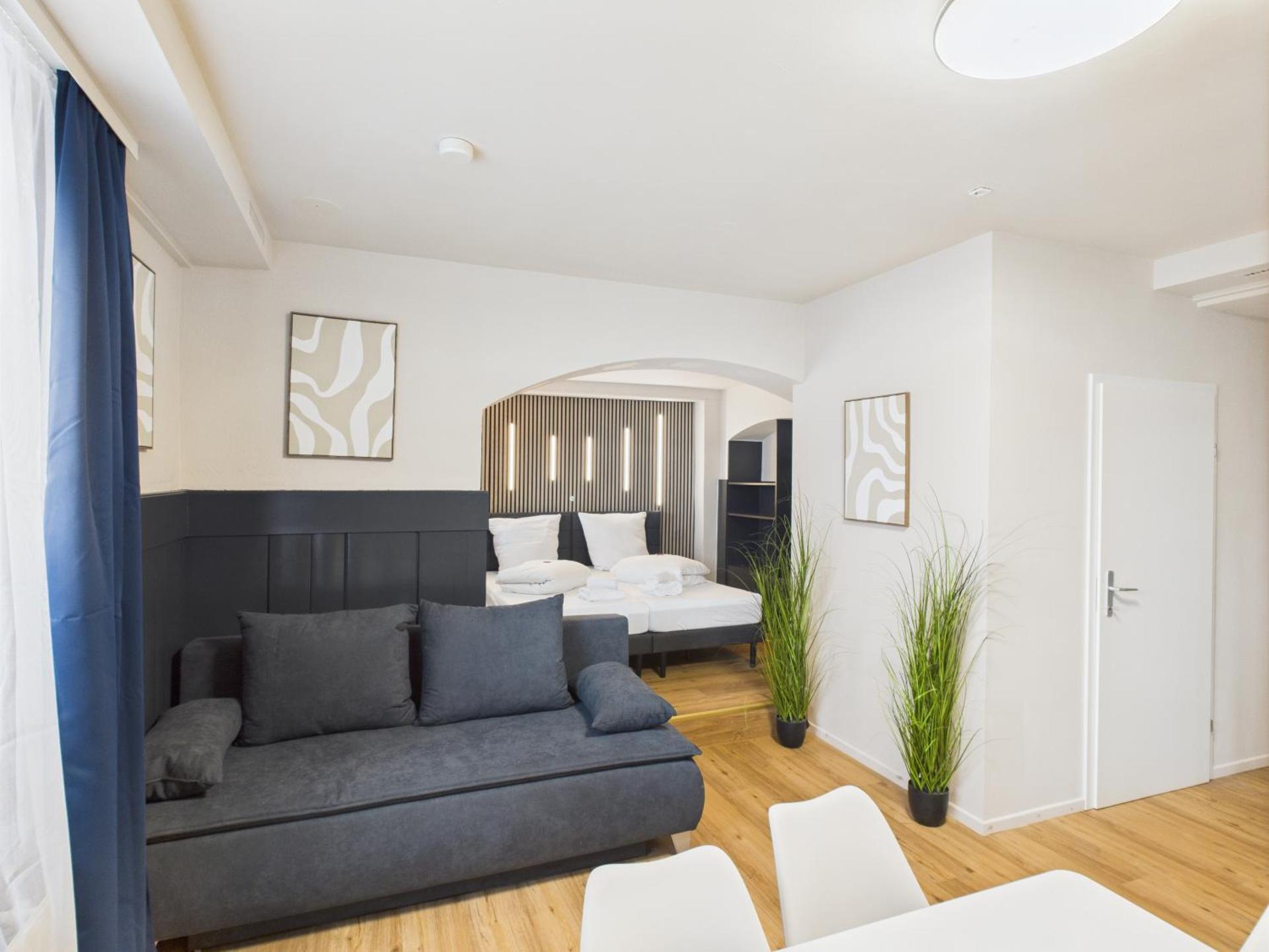 CROWN LIVING Villa Blumenau Studios, SmartTV, Parkplatz