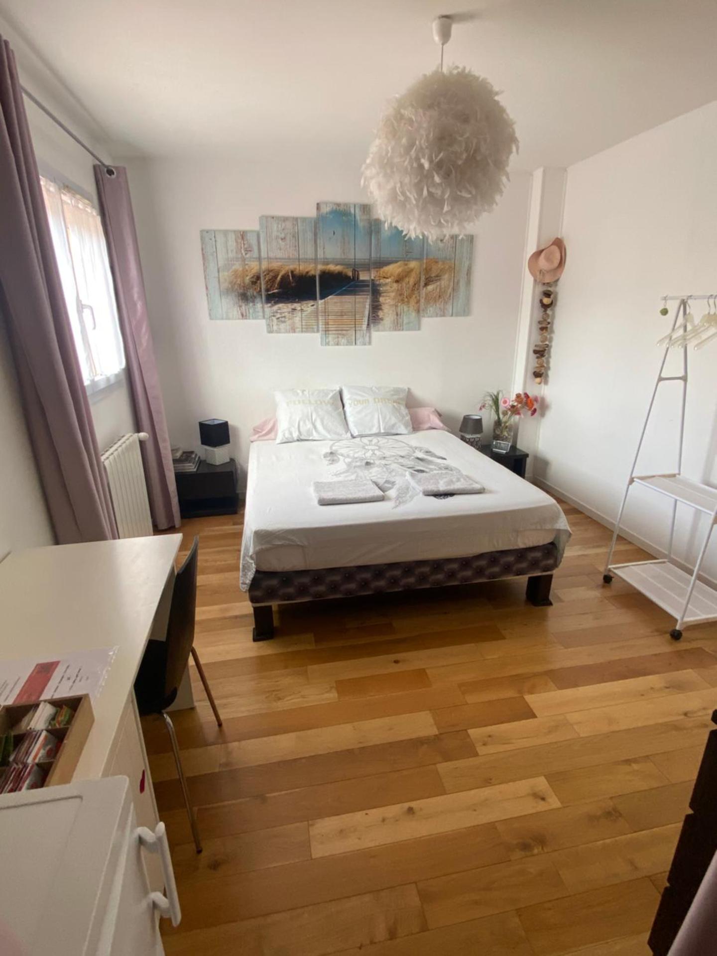 Chambres dans villa avec piscine