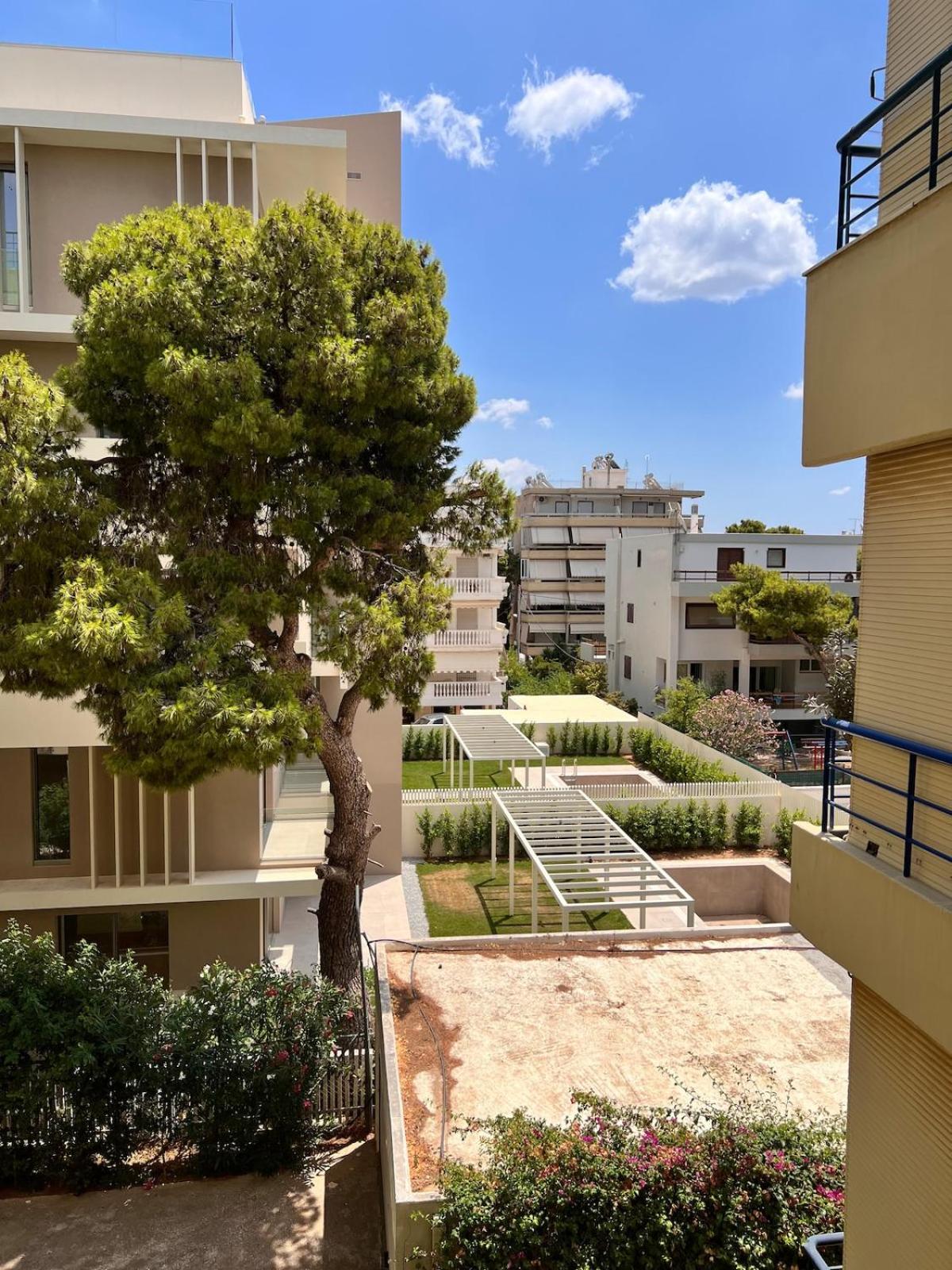 Varkiza Beach Entire Apartment