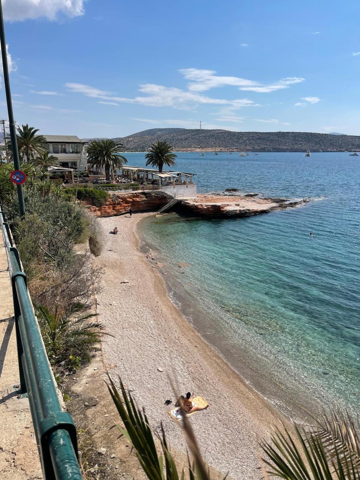 Varkiza Beach Entire Apartment