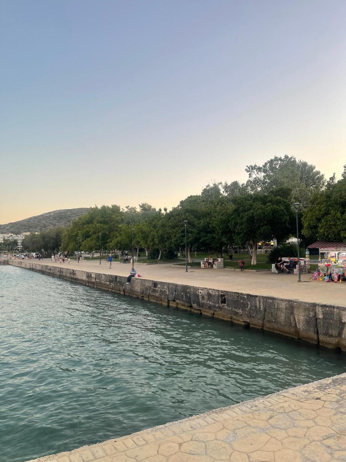 Varkiza Beach Entire Apartment