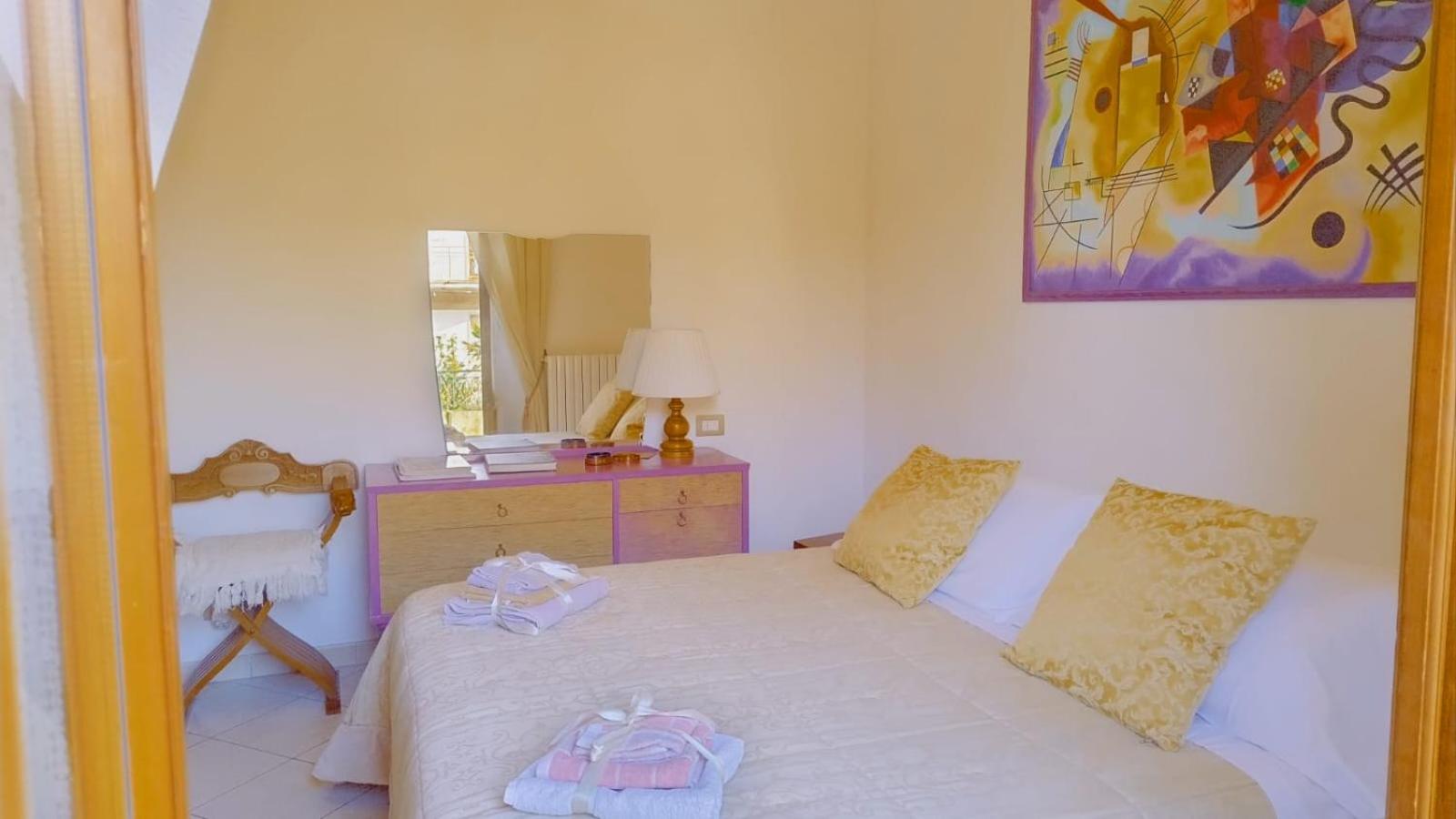 MARIA HOLIDAY HOMES La Pineta di Sinalunga