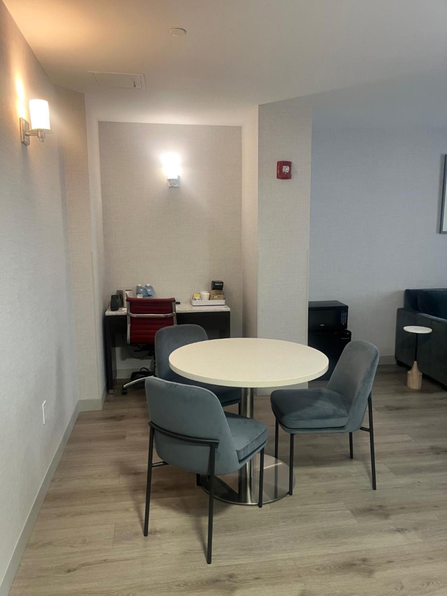 Four Points by Sheraton New York Downtown