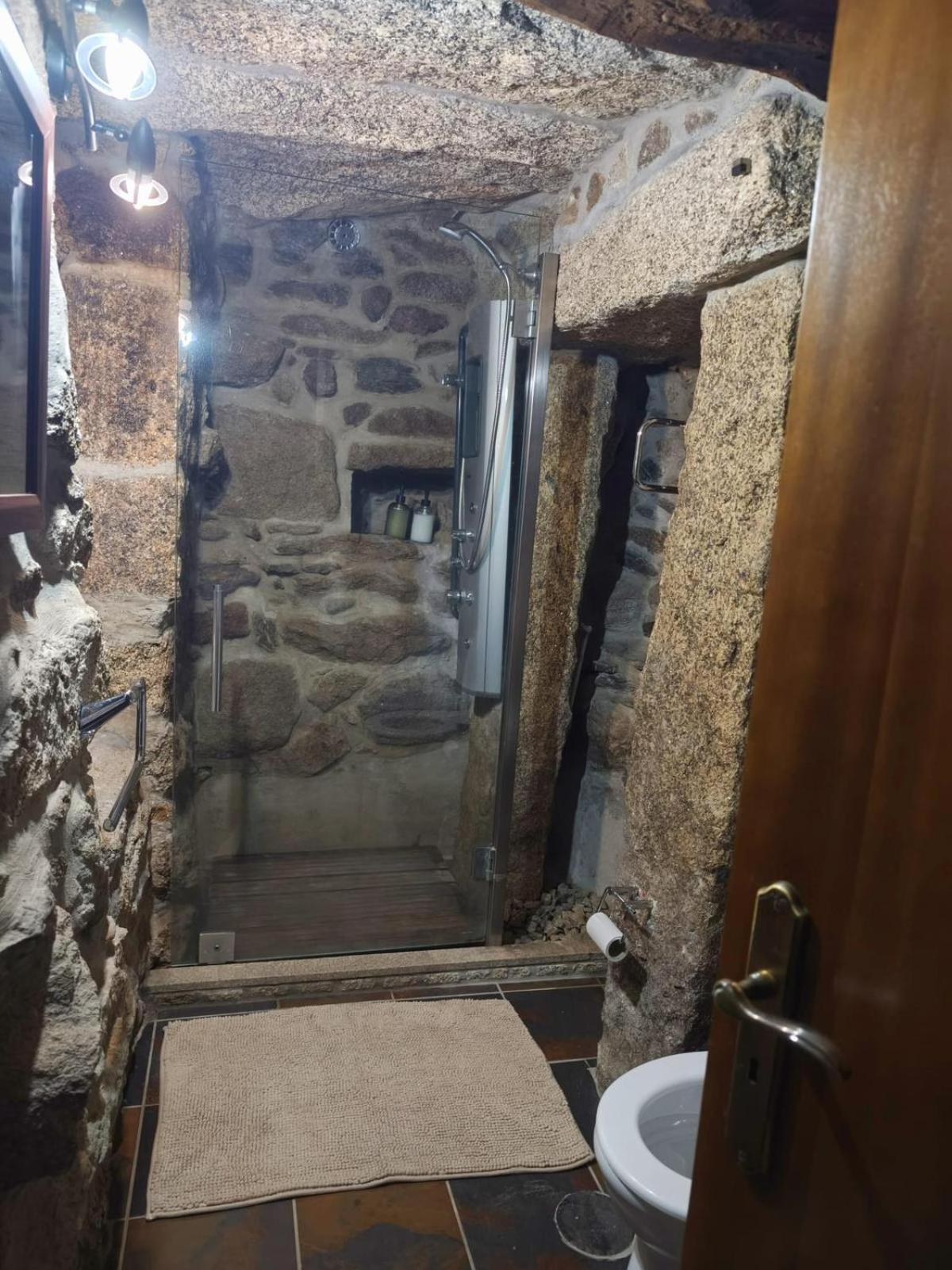 New Riyork Sweet Home