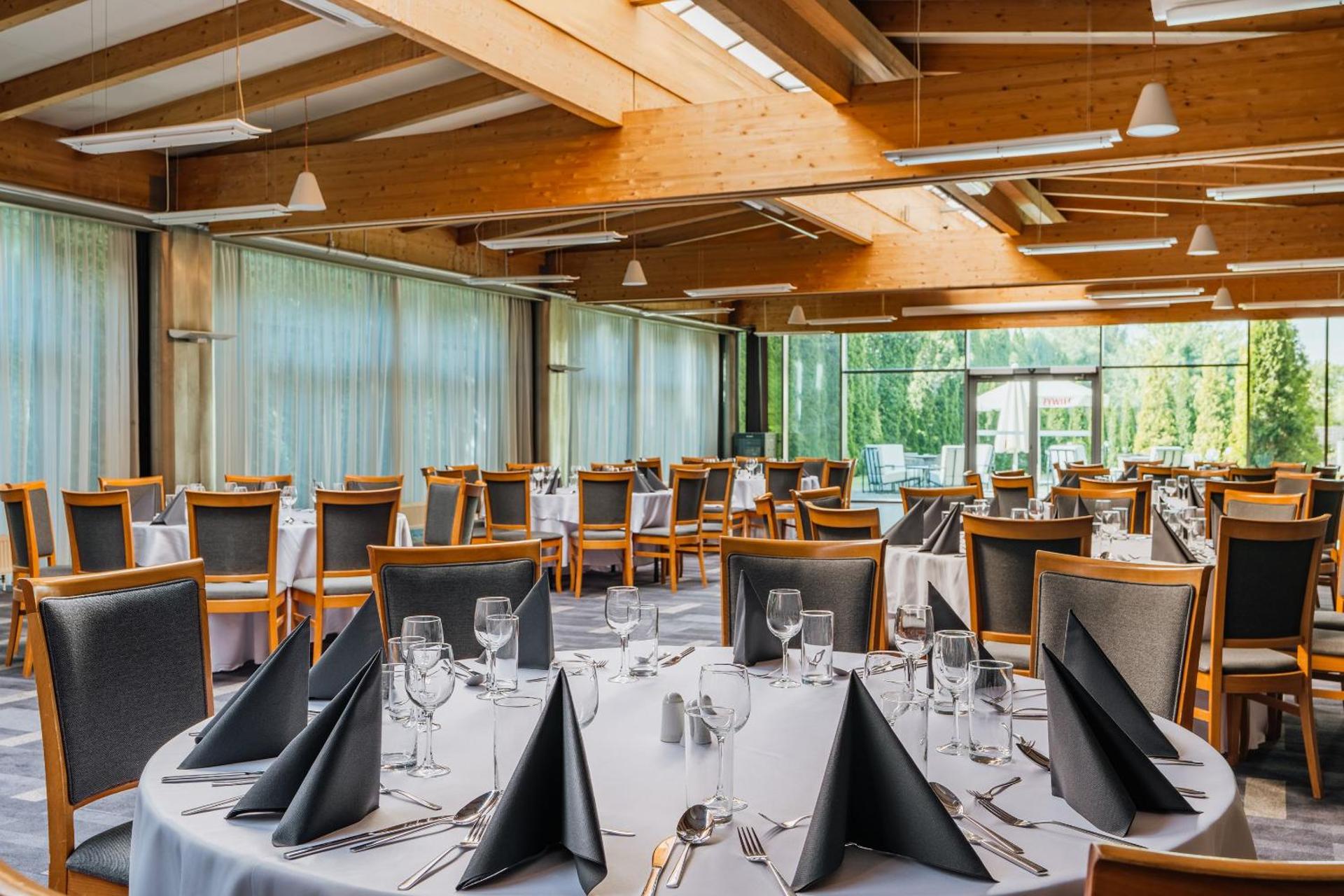 Banquet/Function facilities