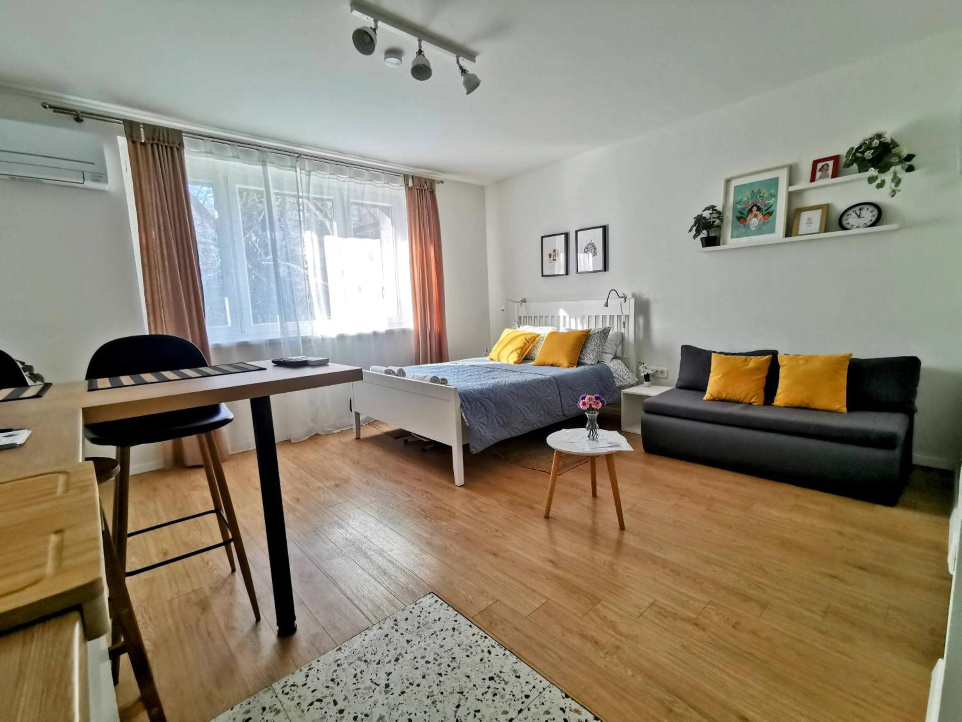 Studio apartman Mirta I